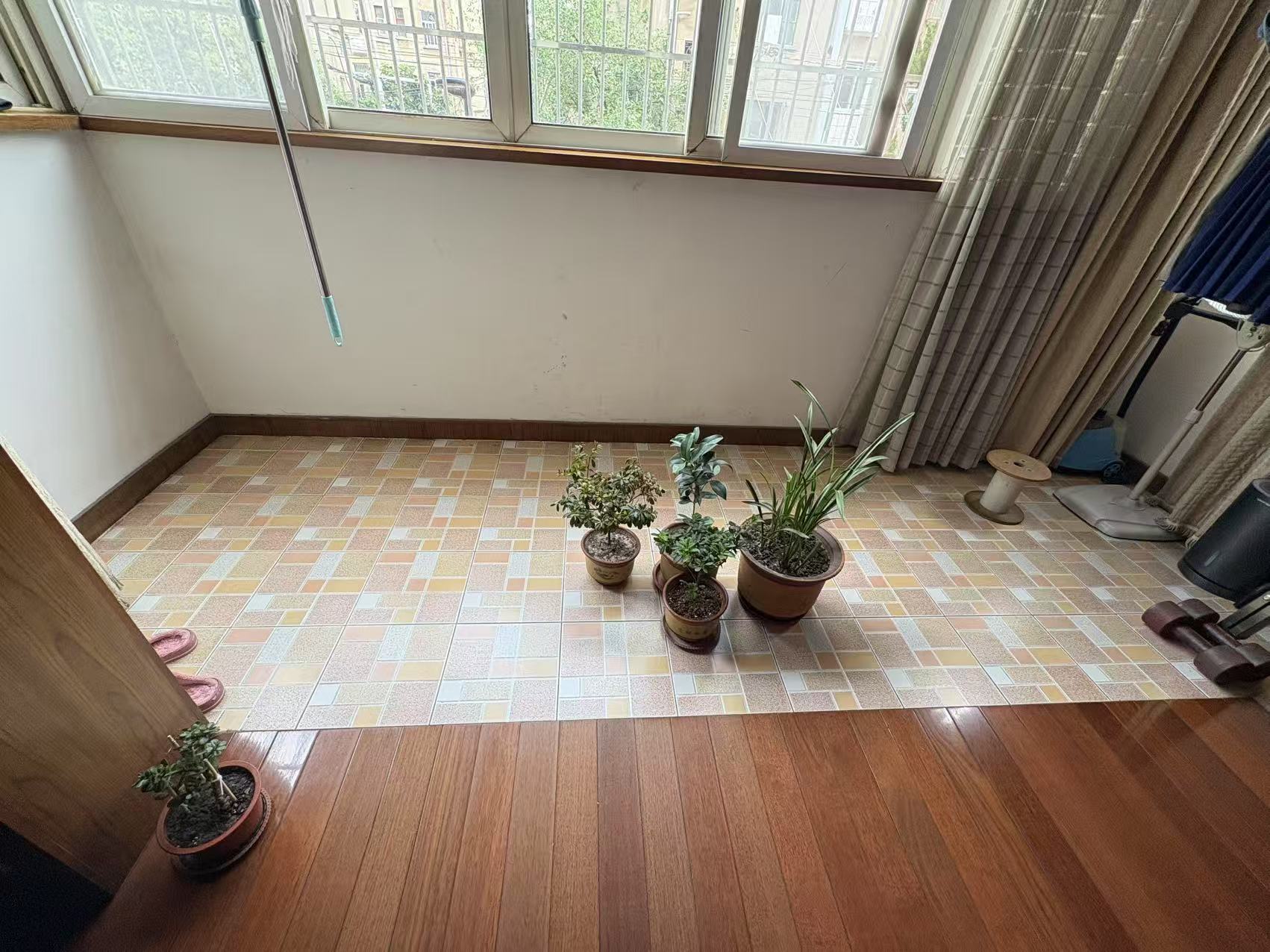 新建路新村(新建花苑) 3室1厅1卫 95.7m&sup2;