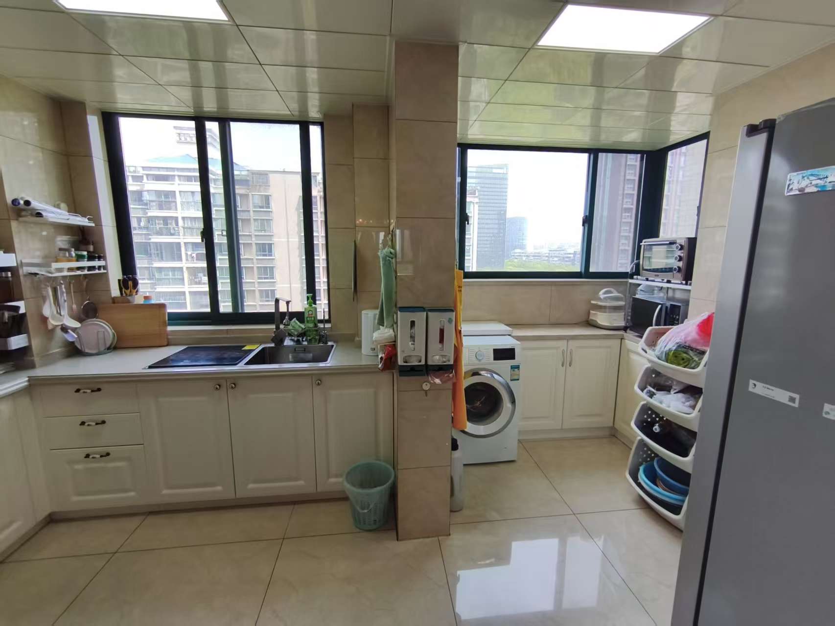 新城小区 3室2厅2卫 155.75m&sup2;