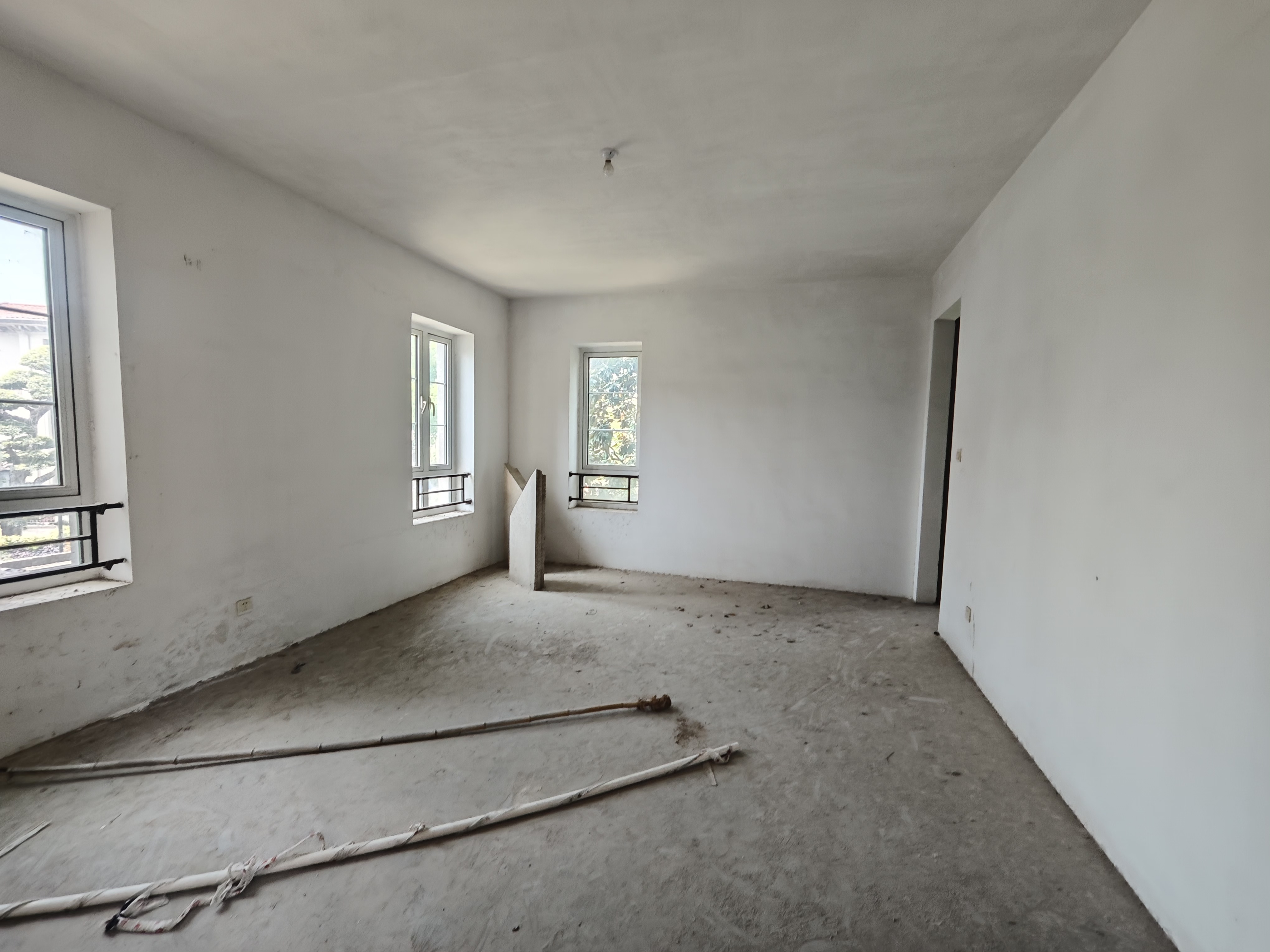 顺发御园 5室2厅4卫 313.00m&sup2;