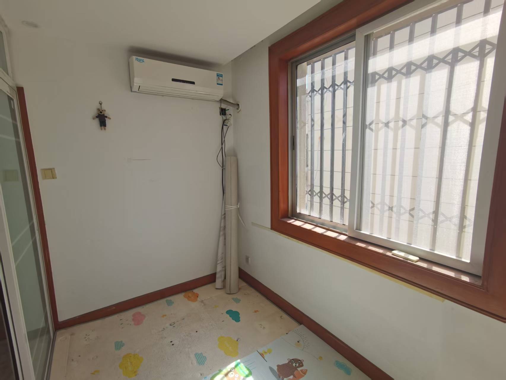 光明南村 2室2厅1卫 72m&sup2;
