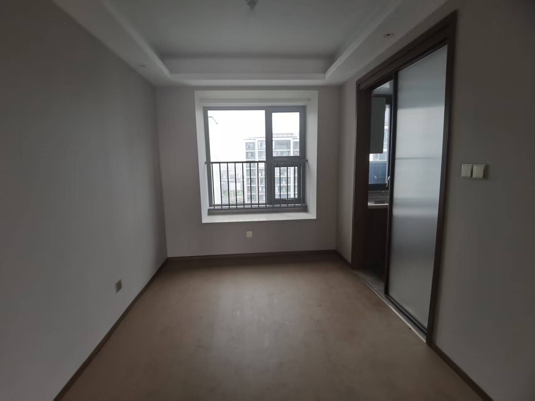 长泰滨河国际 4室2厅2卫 142.36m&sup2;