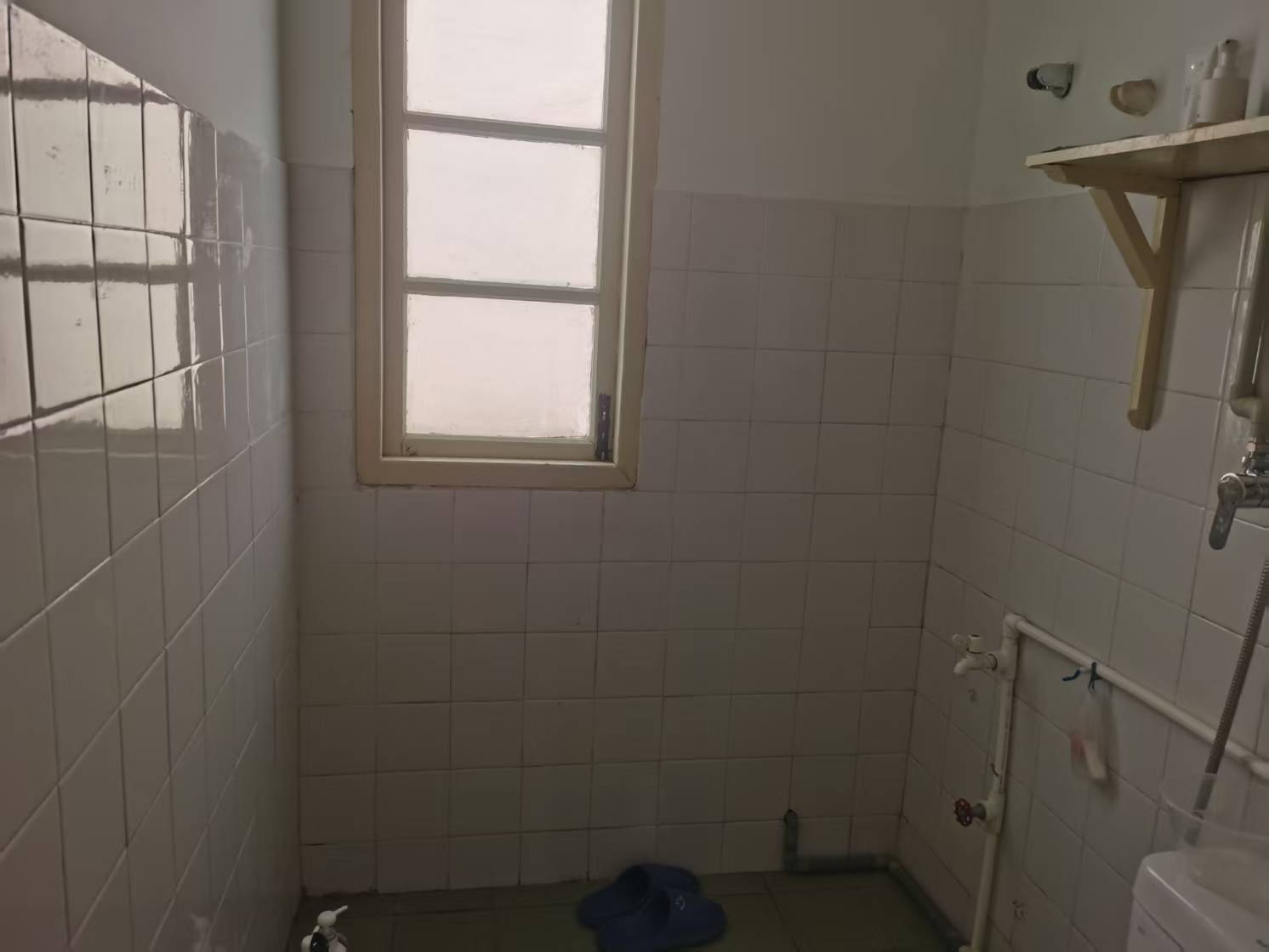 濠东路51号小区 1室1厅1卫 50m&sup2;