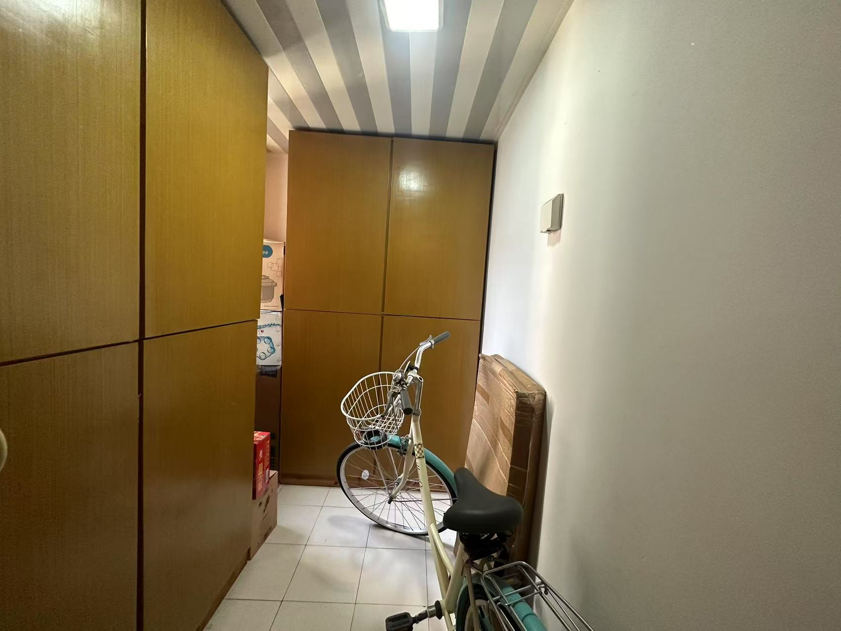 春晖花园 3室2厅1卫 131.00m&sup2;