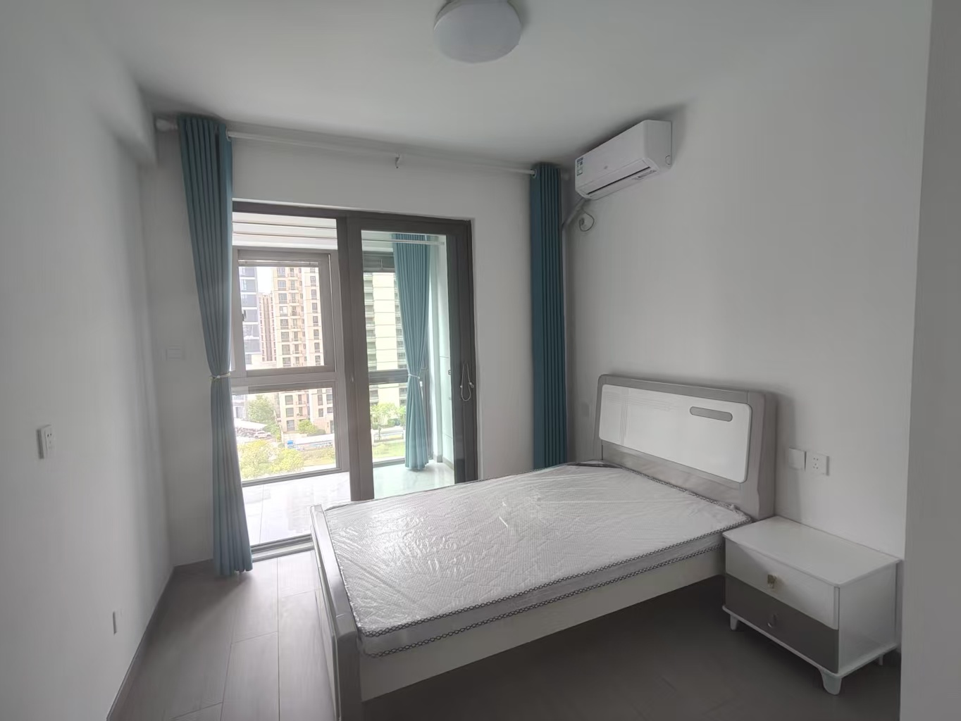 卓越悦宸 3室2厅1卫 98.00m&sup2;
