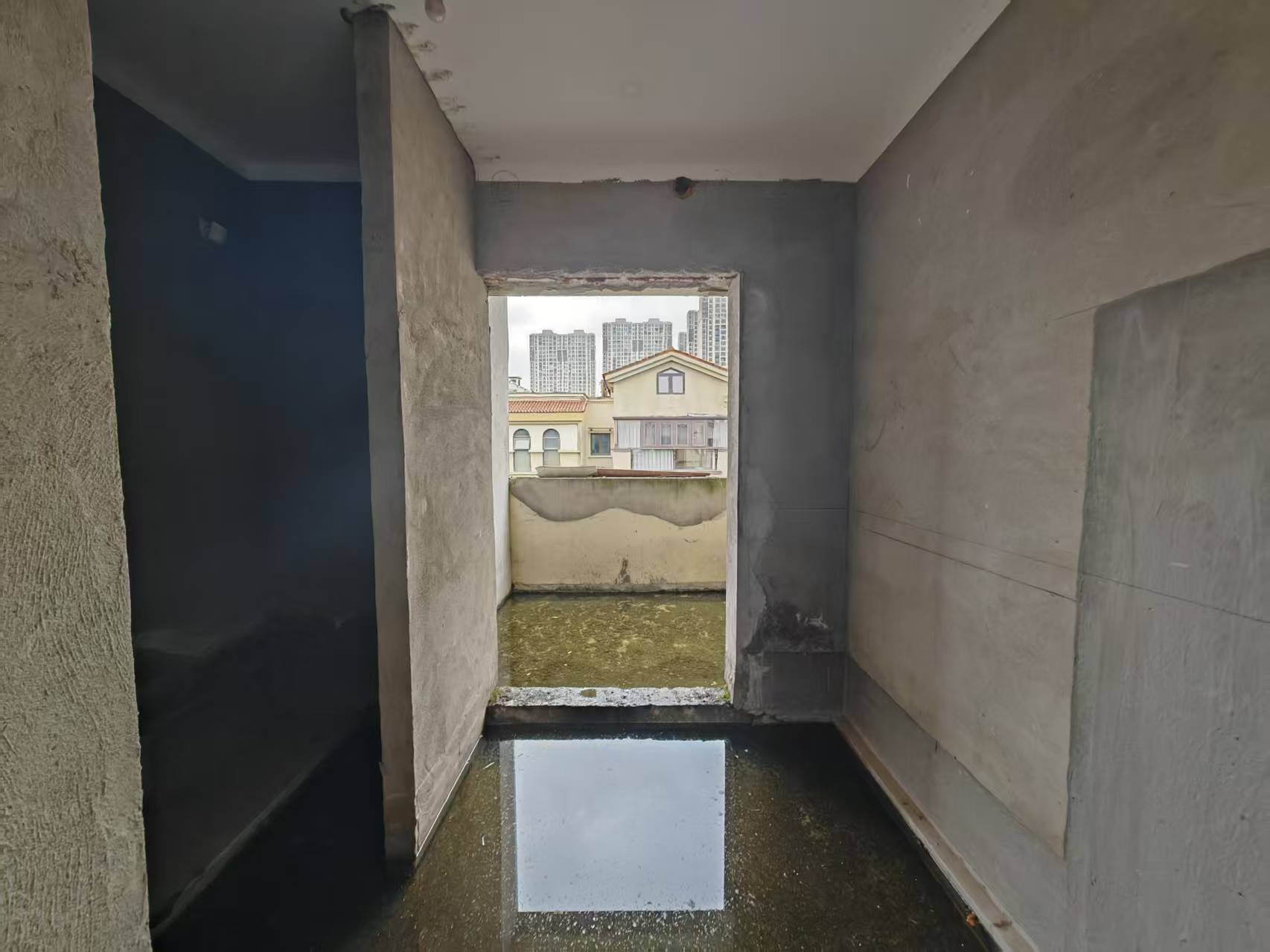 万科有湖(翡翠心湖) 4室2厅2卫 231.92m&sup2;