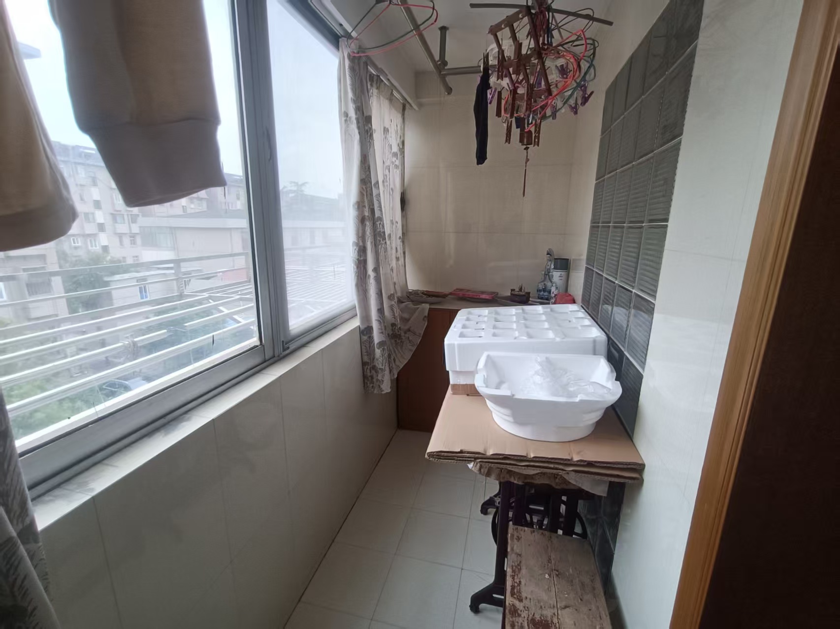 郭里园 2室2厅1卫 72m&sup2;