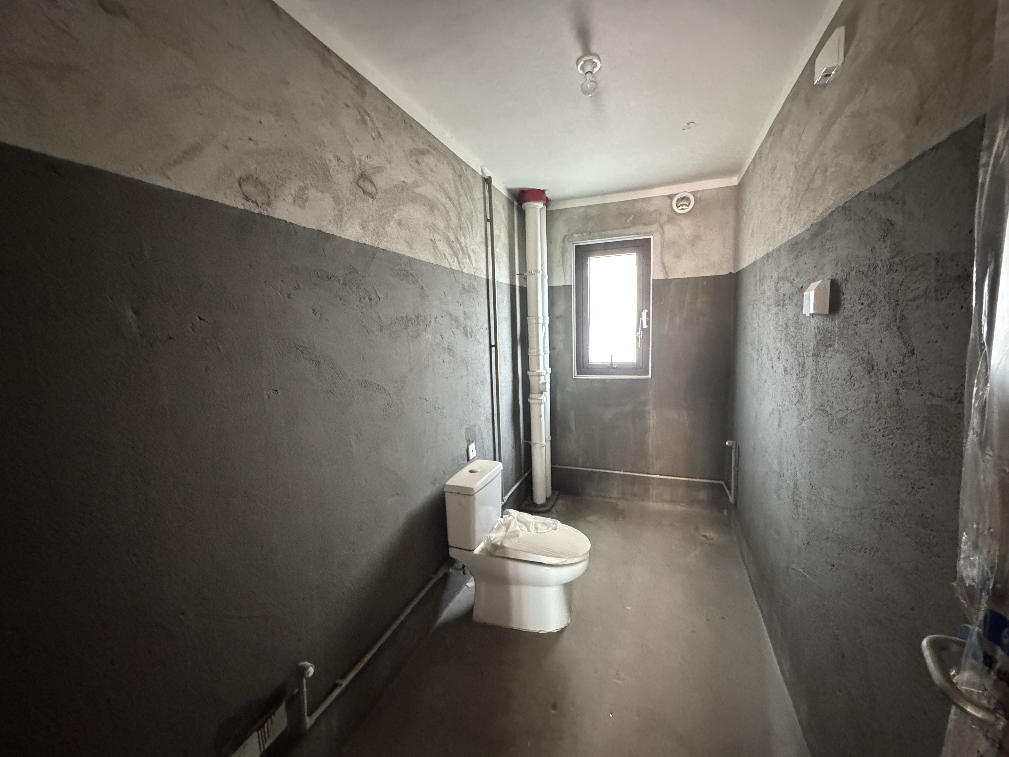 保利香槟国际 4室2厅3卫 161.00m&sup2;