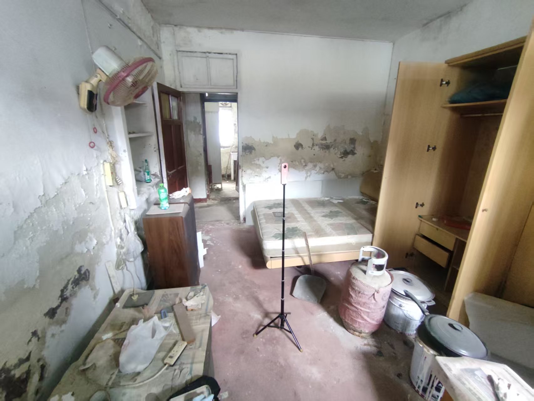 解放新村 1室0厅1卫 28.31m&sup2;