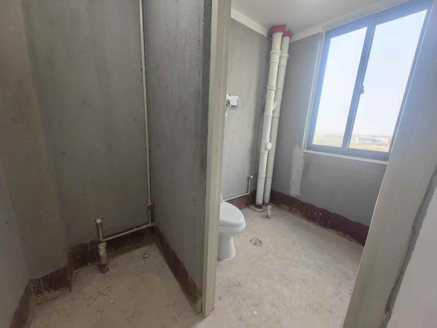兴石花园 3室1厅1卫 106m&sup2;