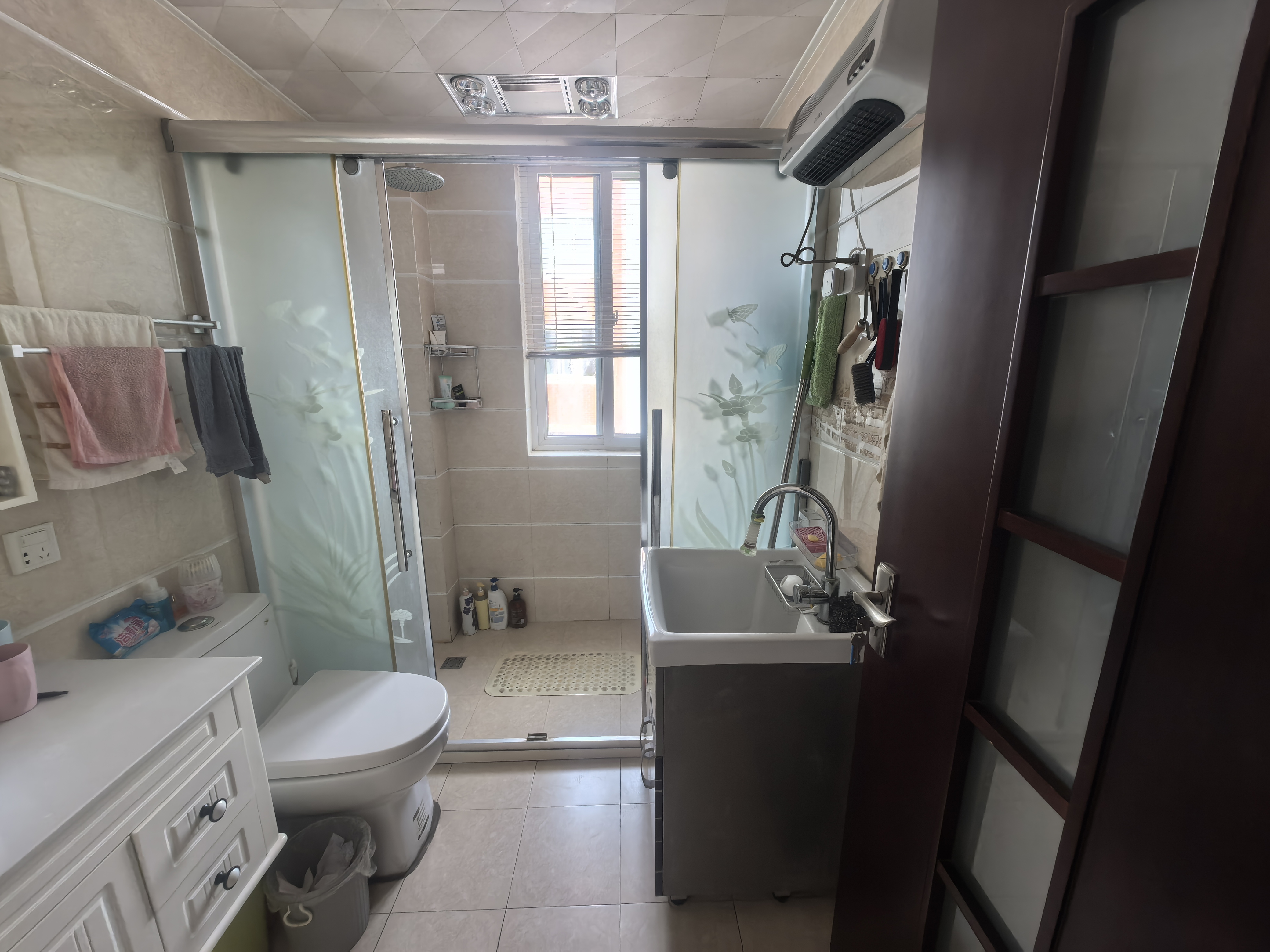 金霞北苑 3室2厅1卫 97.00m&sup2;