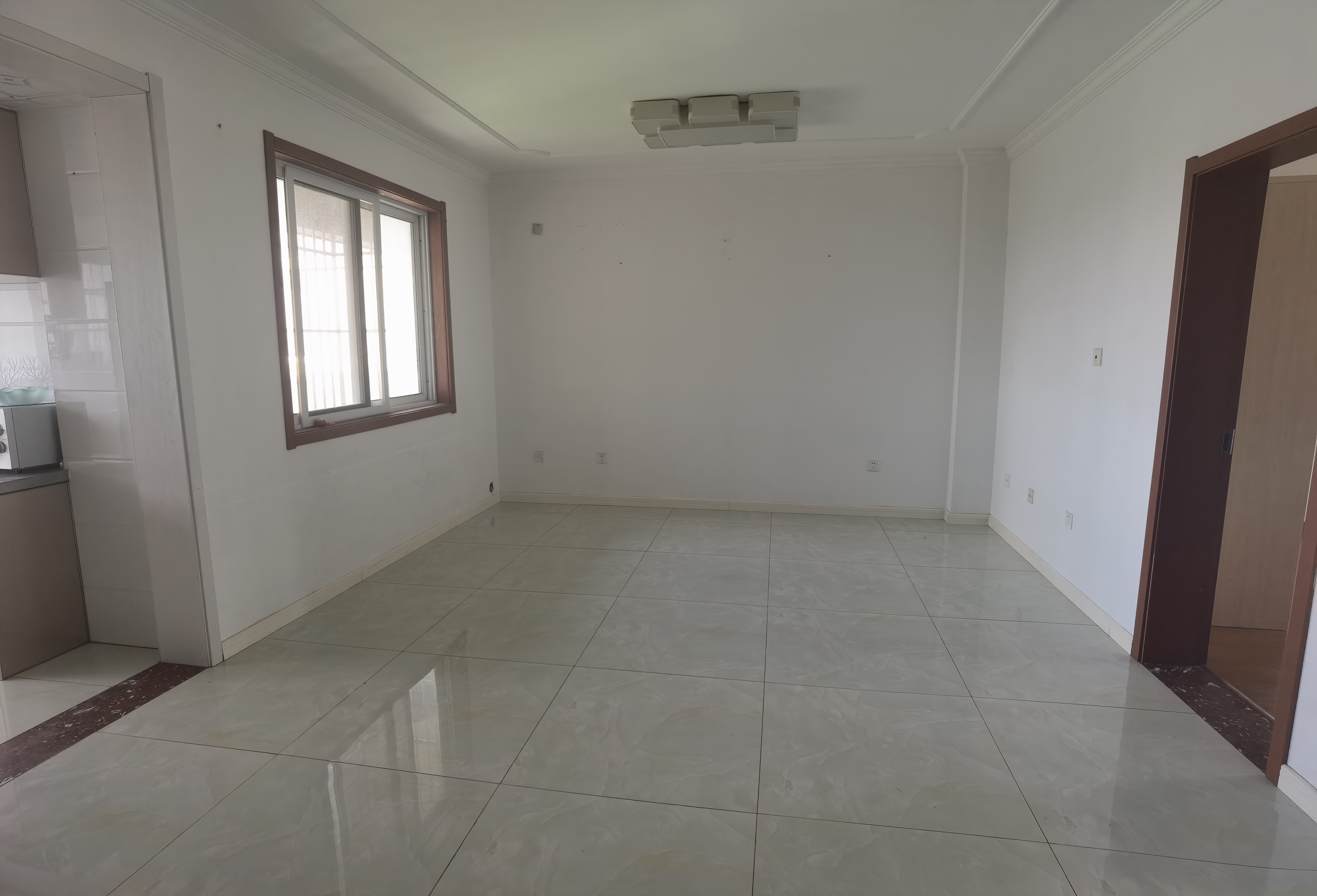 兴和家园 3室2厅1卫 128m&sup2;