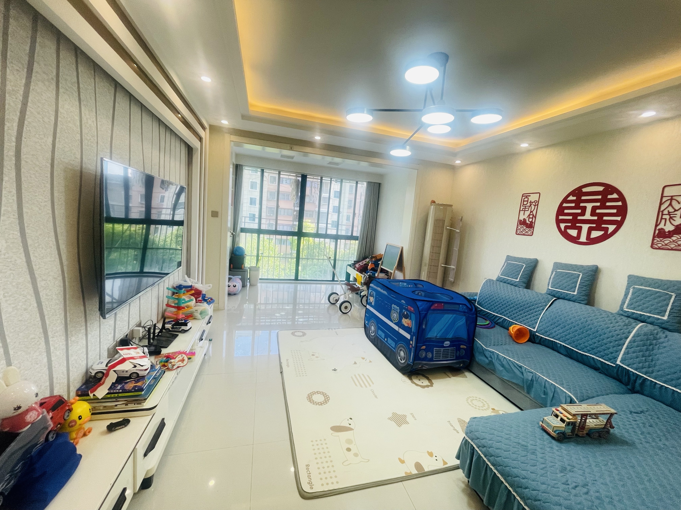 东晖花园 2室1厅1卫 91m&sup2;
