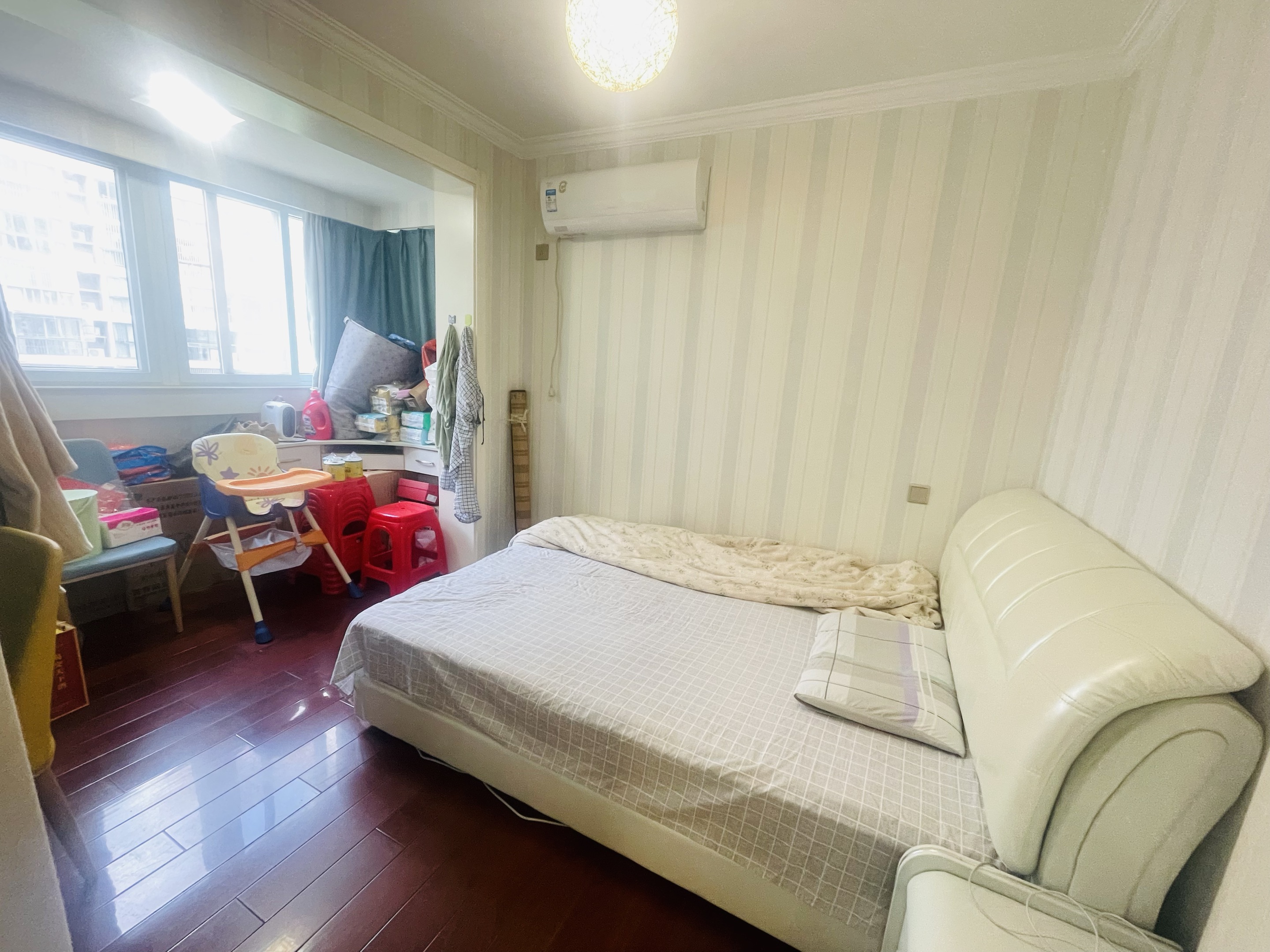 东晖花园 2室1厅1卫 91m&sup2;