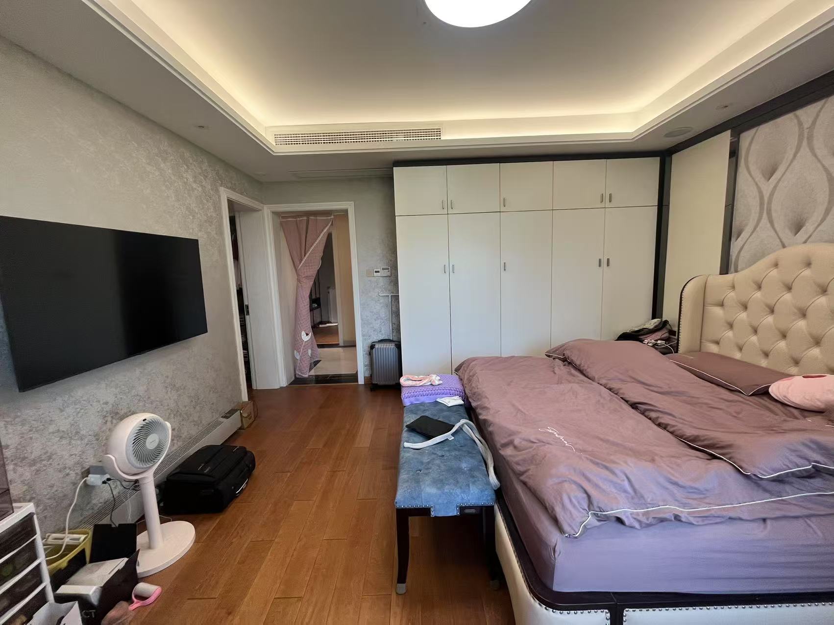 南山湖一号 4室2厅2卫 243.3m&sup2;