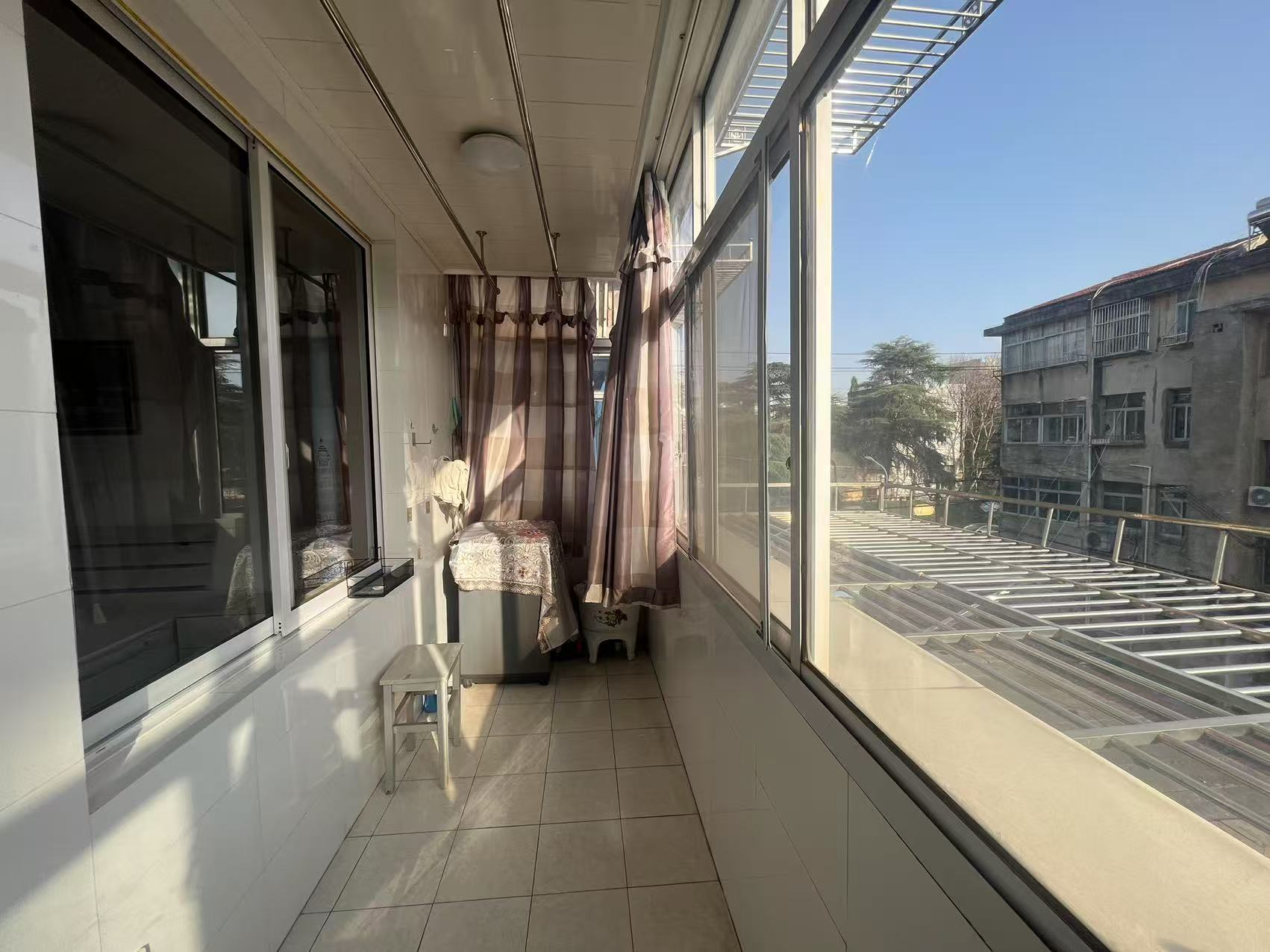 翠园新村 2室2厅1卫 80m&sup2;