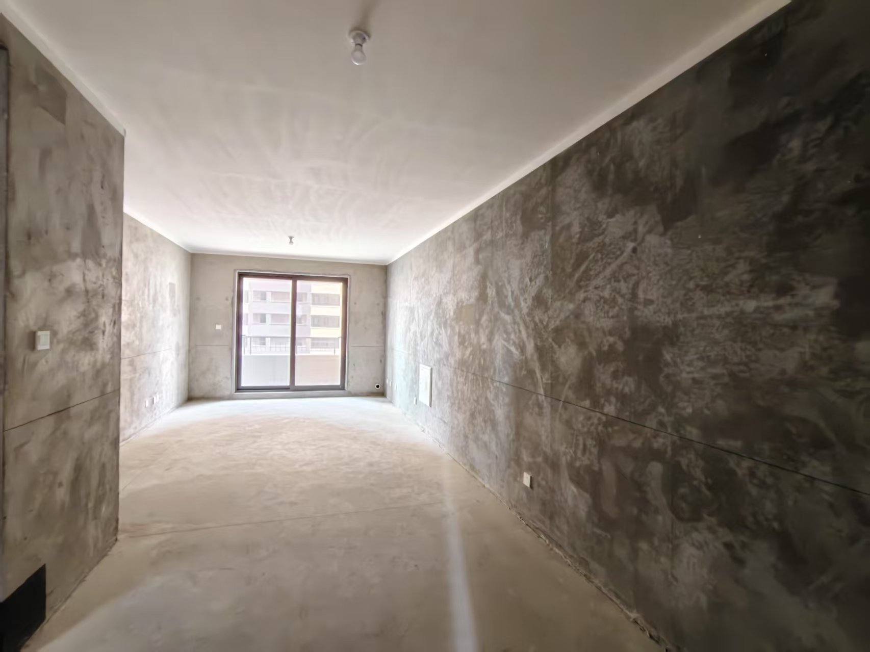 保利香槟国际 3室2厅2卫 116m&sup2;