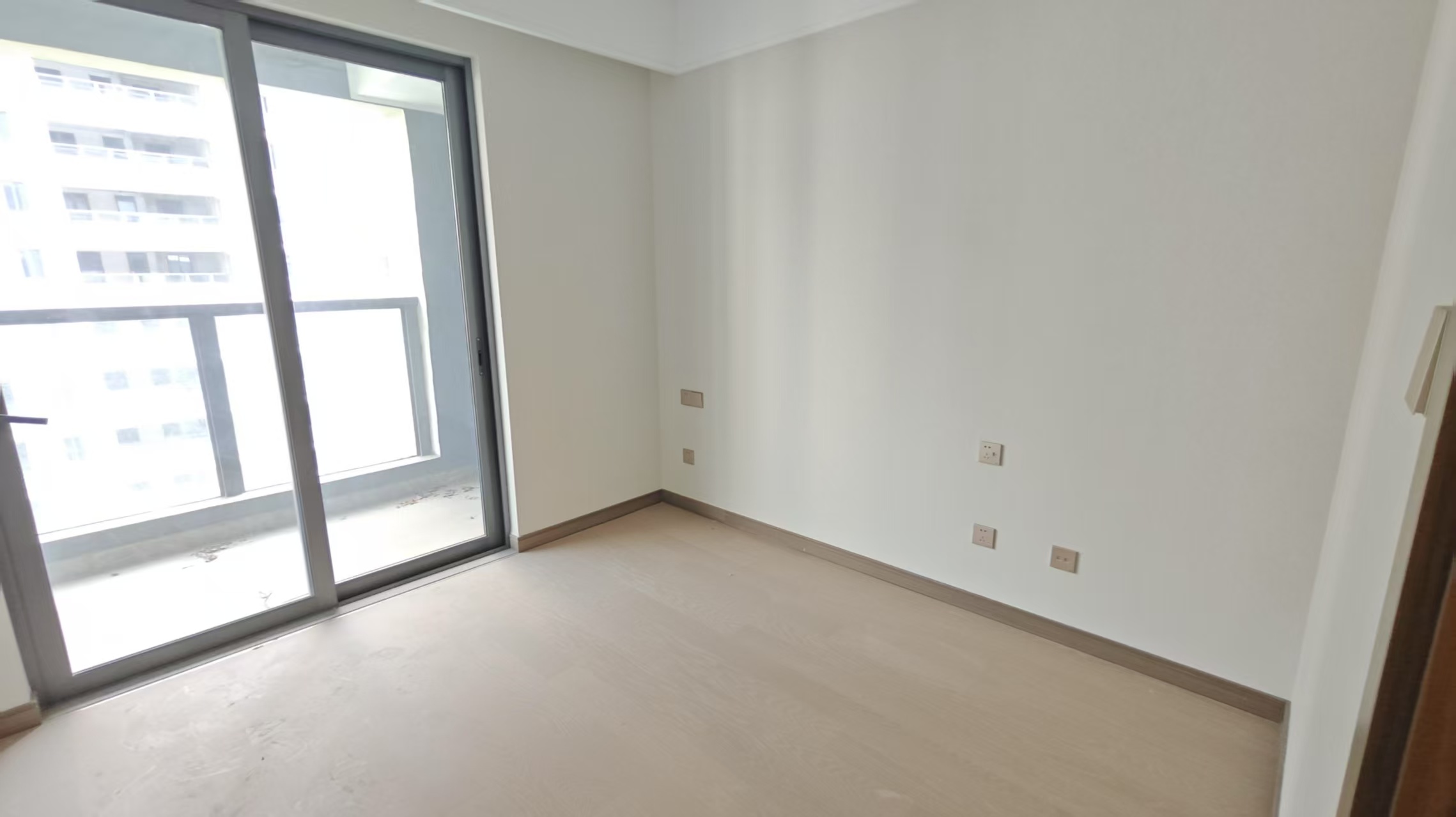 北纬31度 3室2厅1卫 97.00m&sup2;