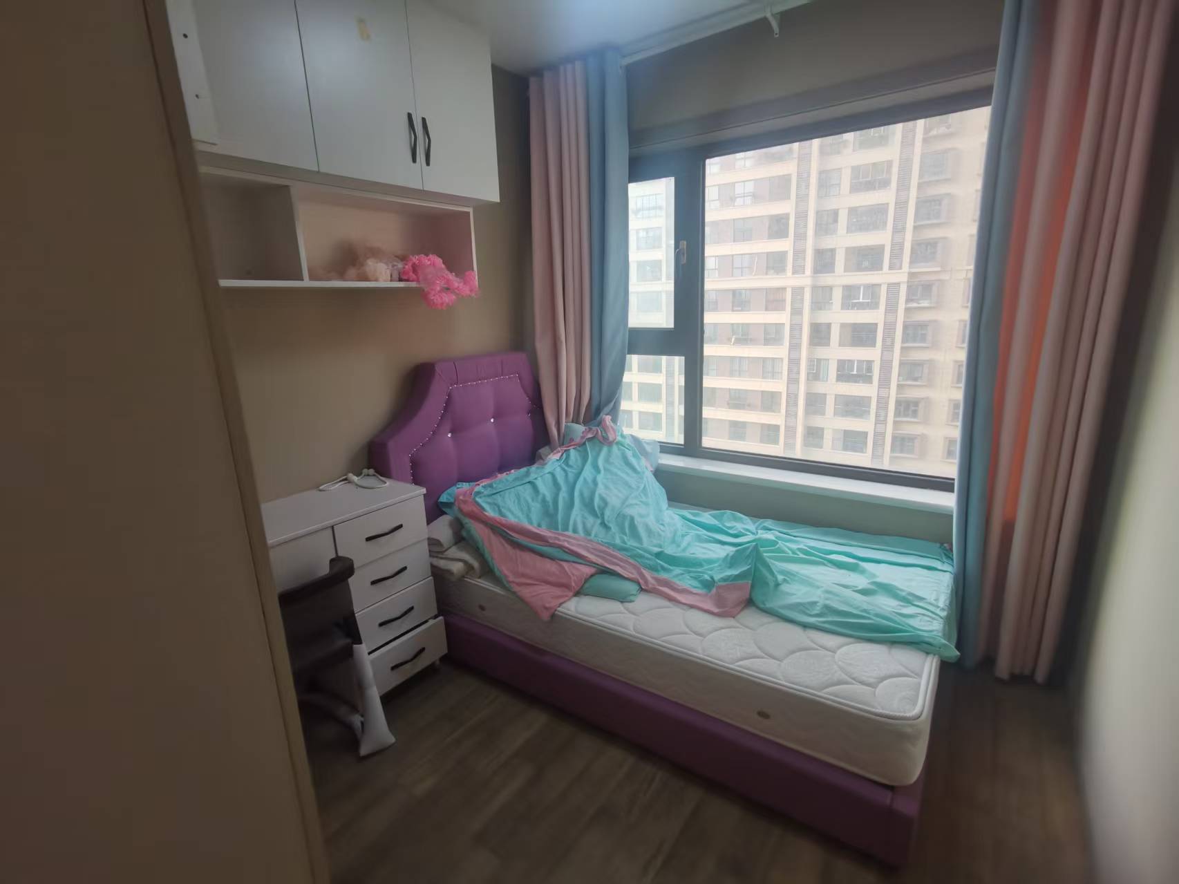 世茂新界 3室2厅2卫 122m&sup2;