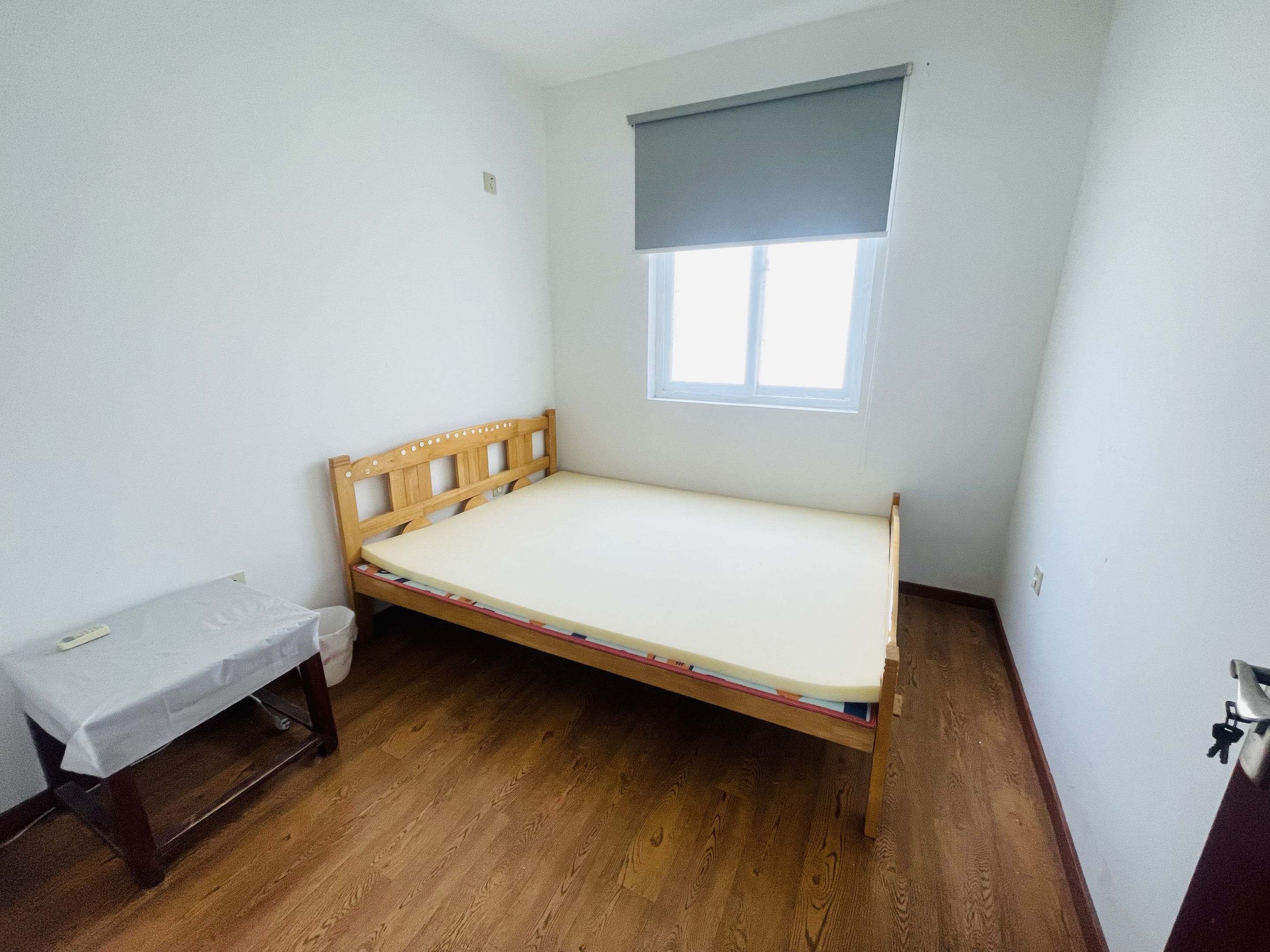 东晖花园 2室2厅1卫 89m&sup2;