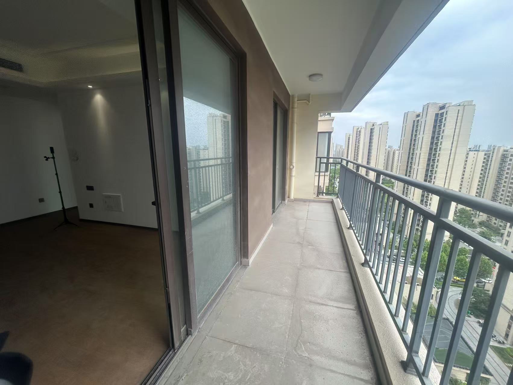 春风南岸西园 3室2厅1卫 95.92m&sup2;