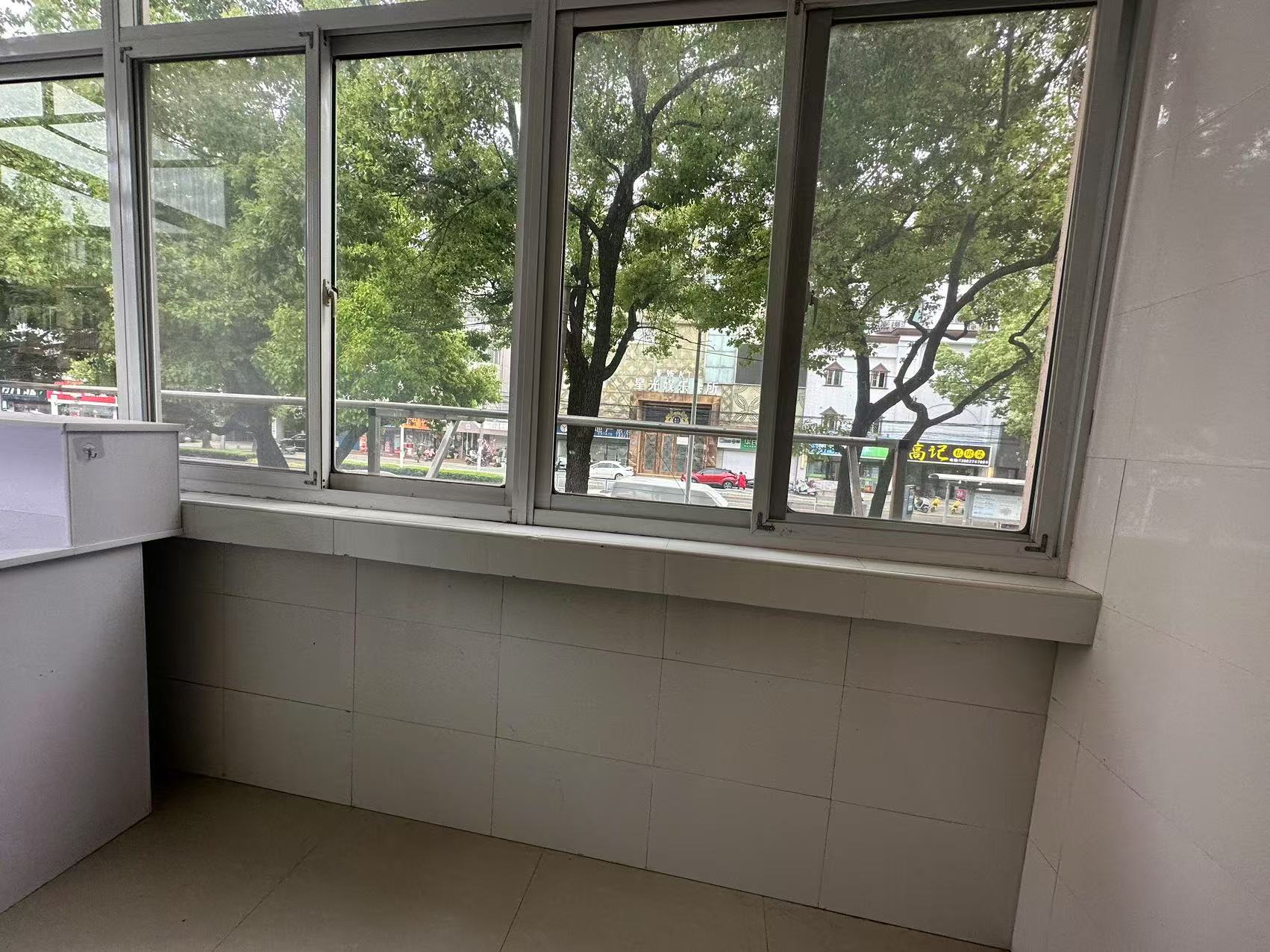 青年路新村 1室1厅1卫 45m&sup2;