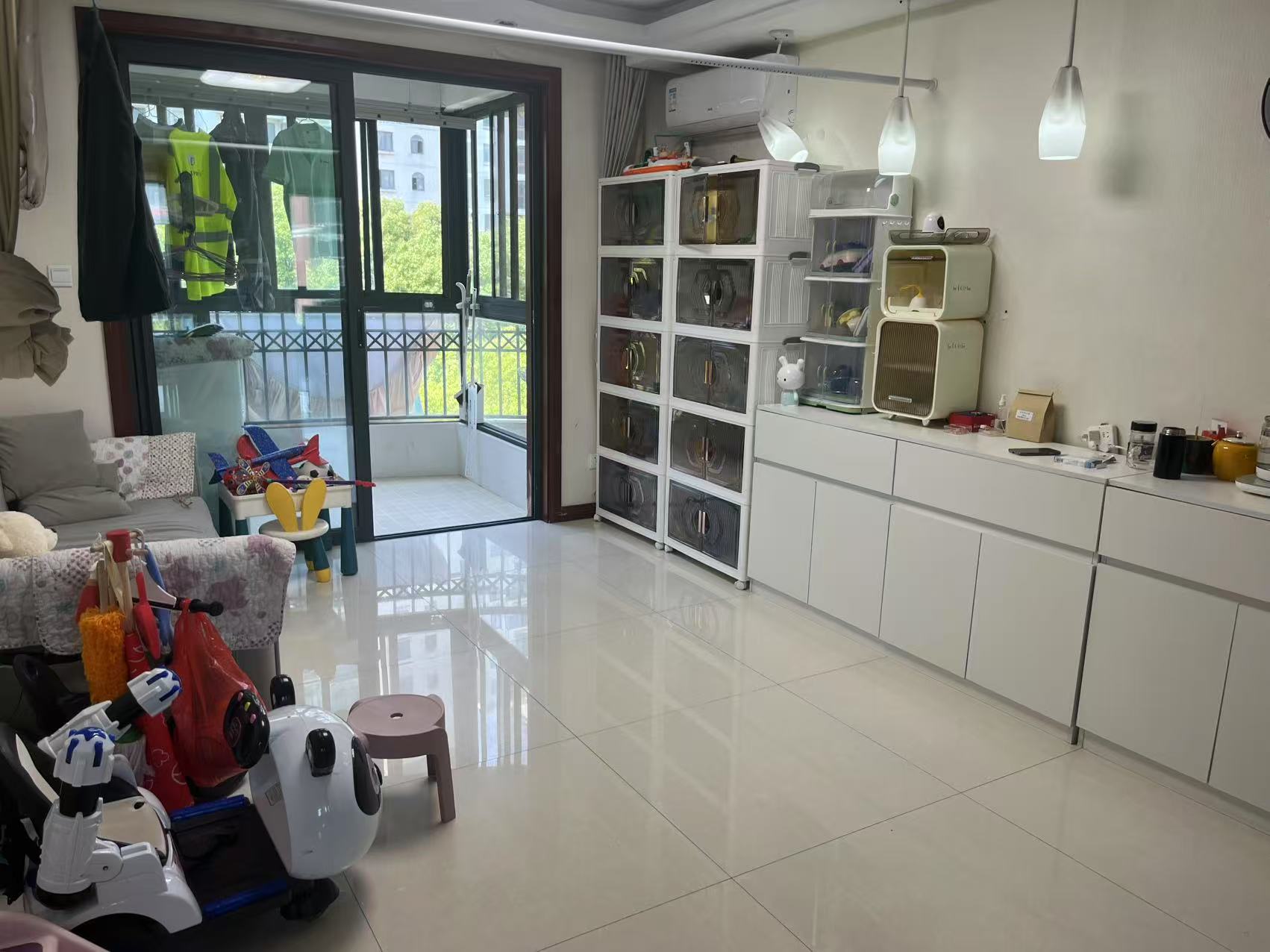 高迪晶城 2室2厅1卫 92m&sup2;