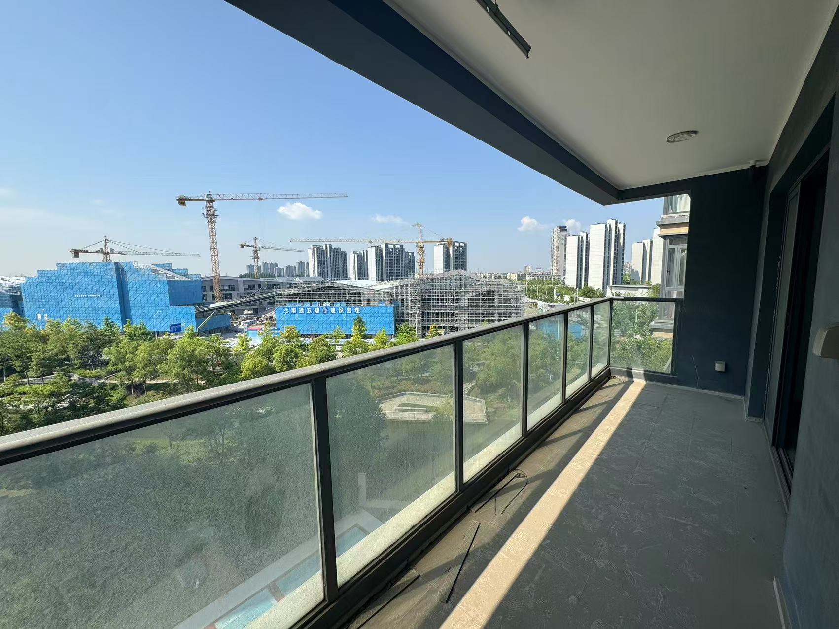 春江阅 4室2厅2卫 142.68m&sup2;
