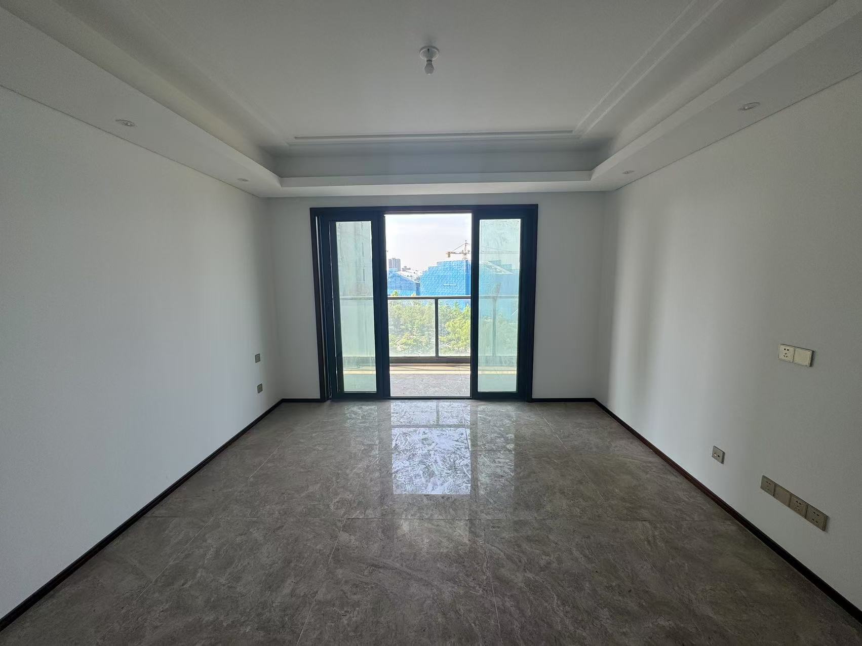 春江阅 4室2厅2卫 142.68m&sup2;