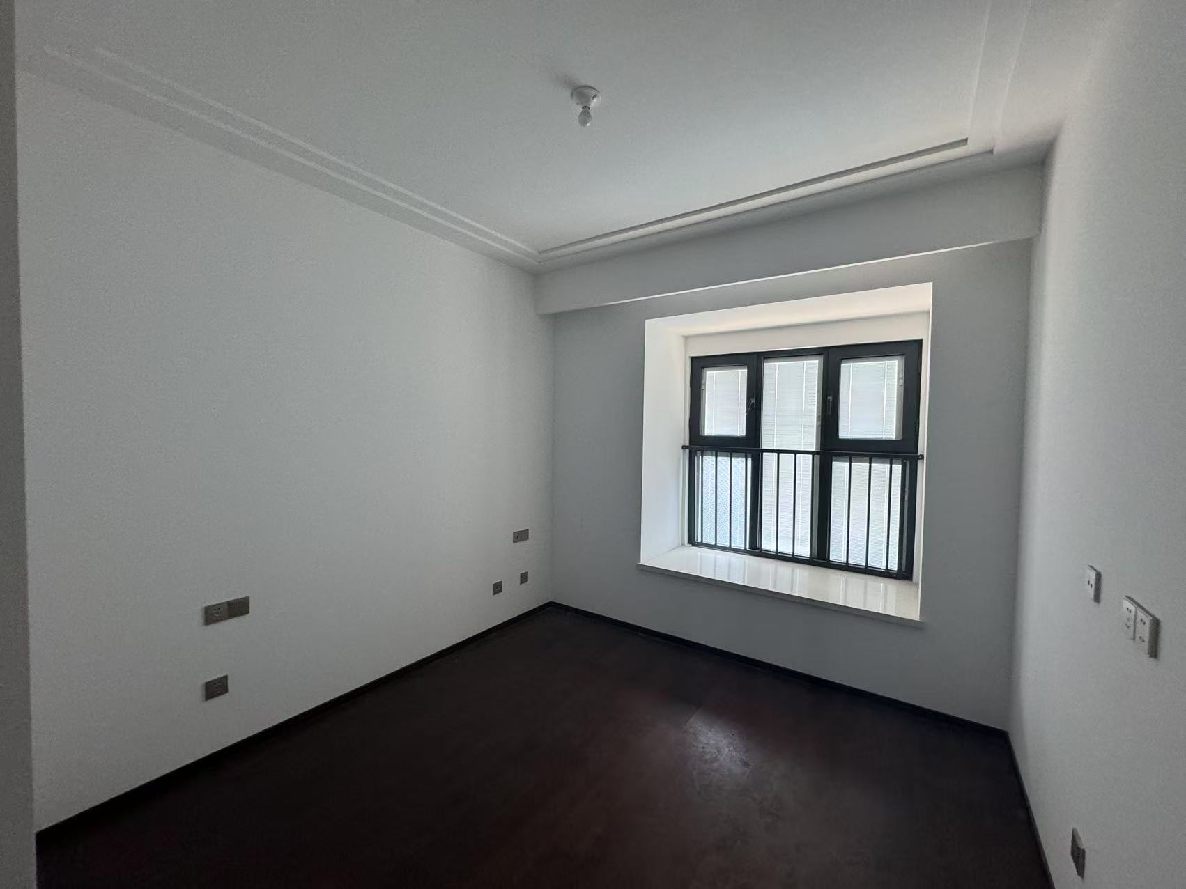 春江阅 4室2厅2卫 142.68m&sup2;