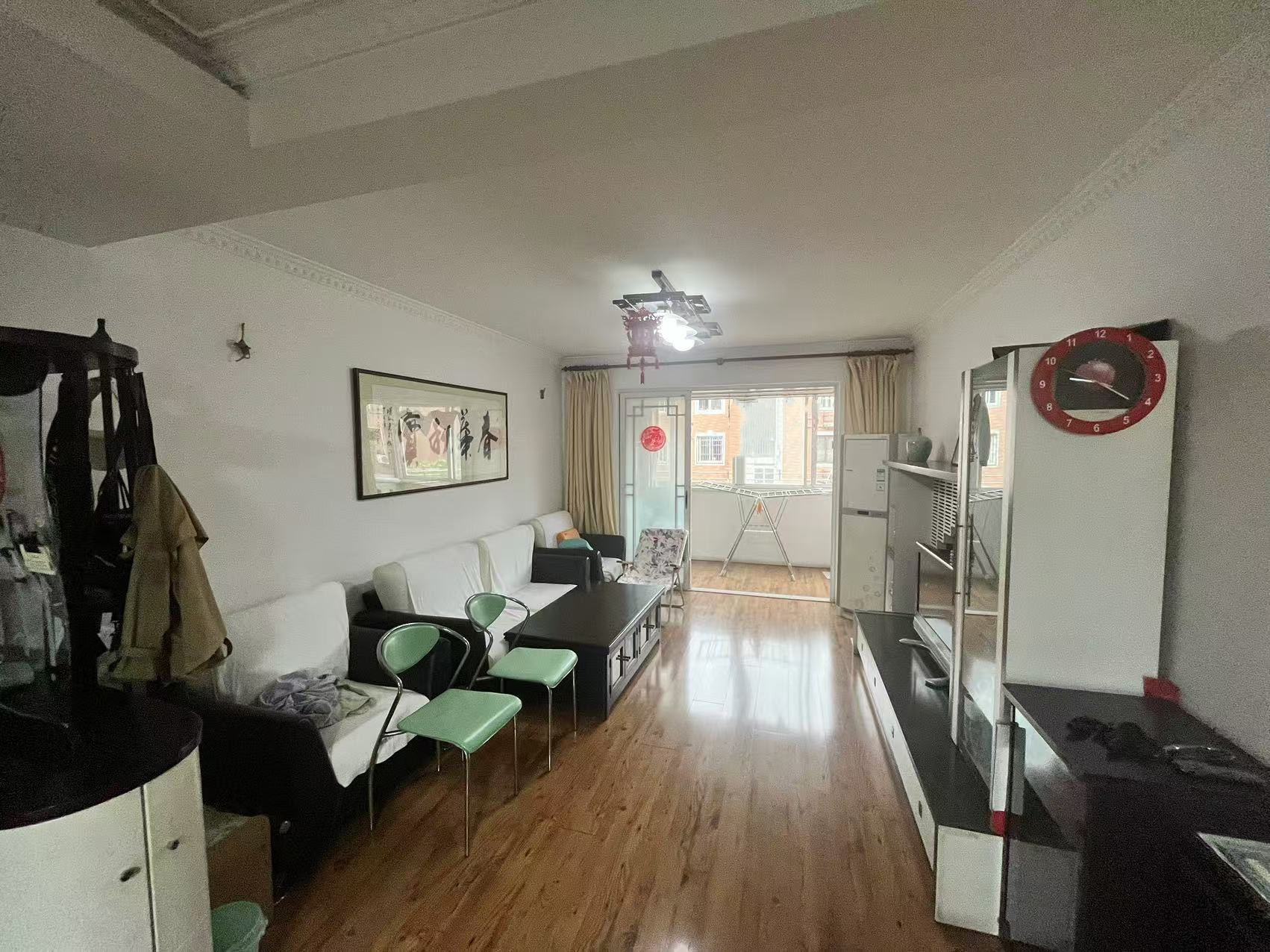 佳成花苑 3室2厅2卫 137.51m&sup2;