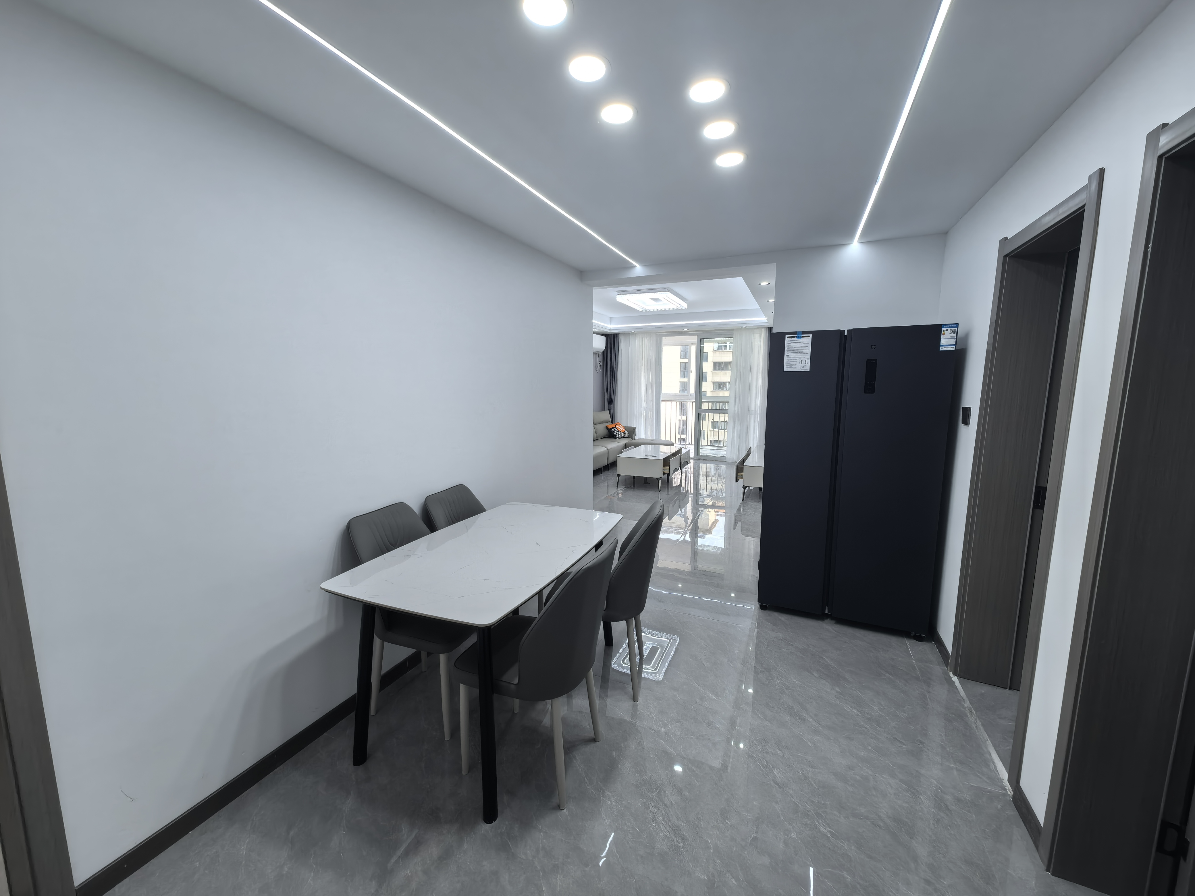 颐景苑 2室1厅1卫 98m&sup2;