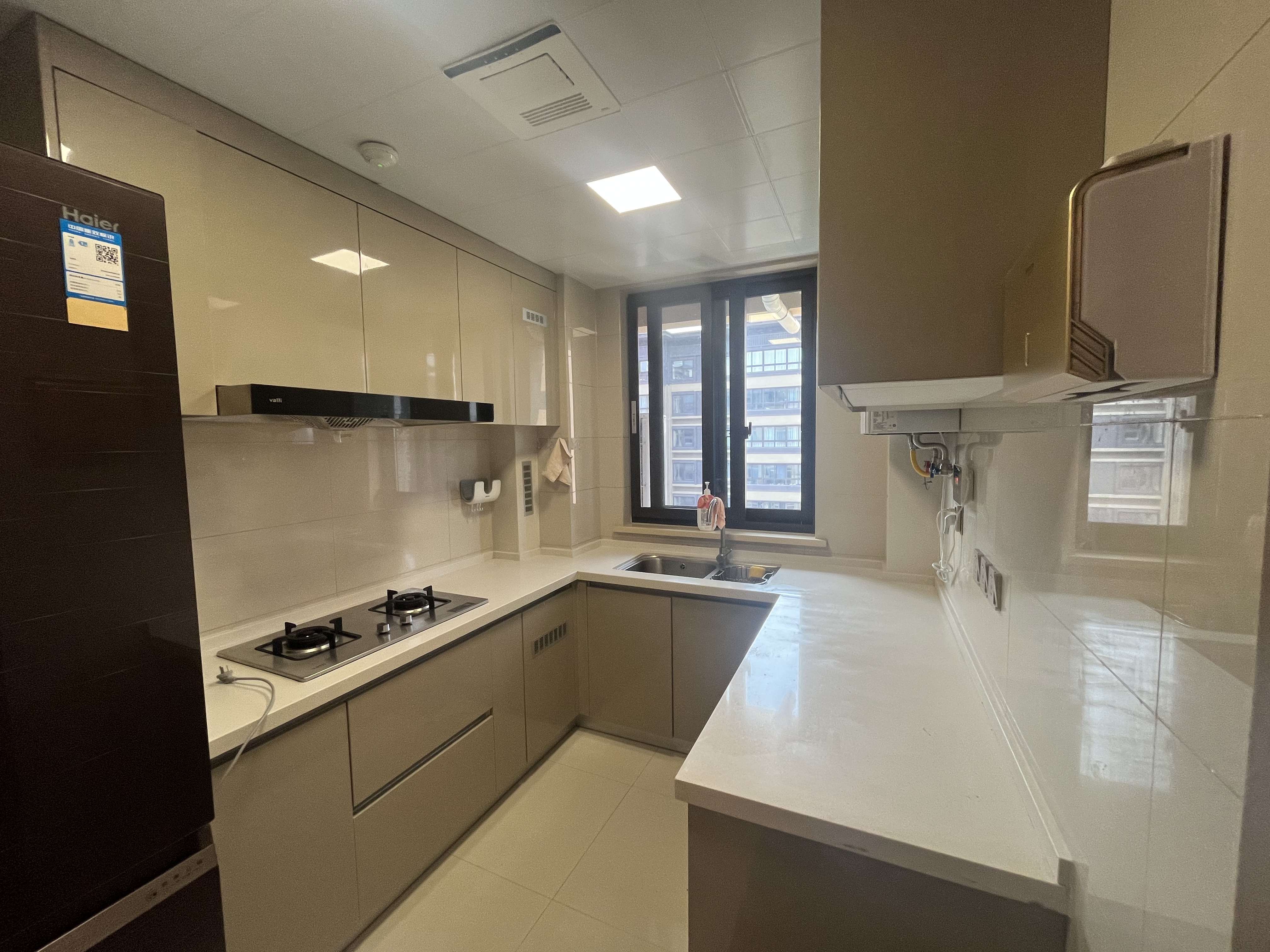 万濠禧园 4室1厅2卫 153.49m&sup2;