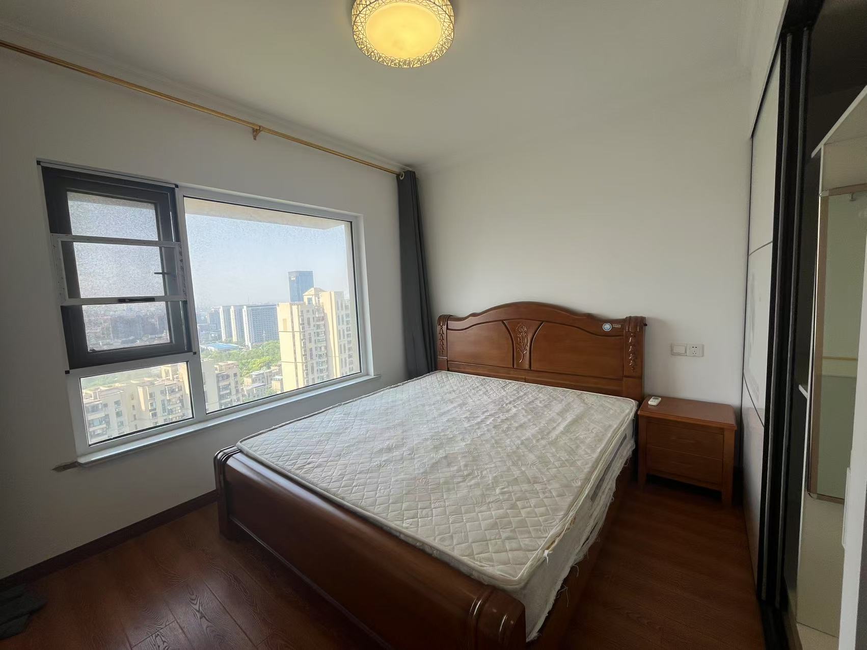 景瑞望府 2室2厅1卫 97m&sup2;