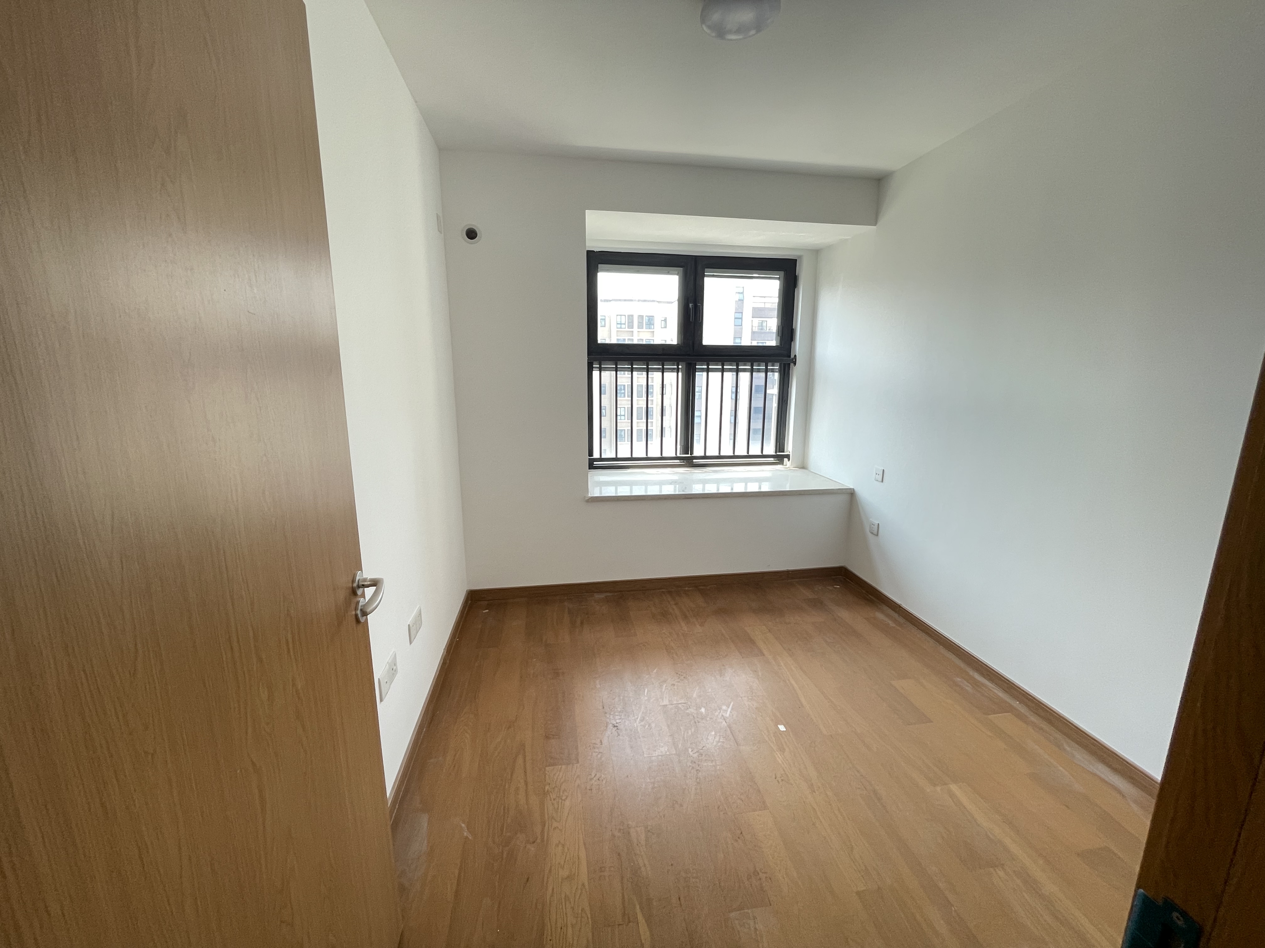 绿地新里城 3室2厅1卫 95.01m&sup2;