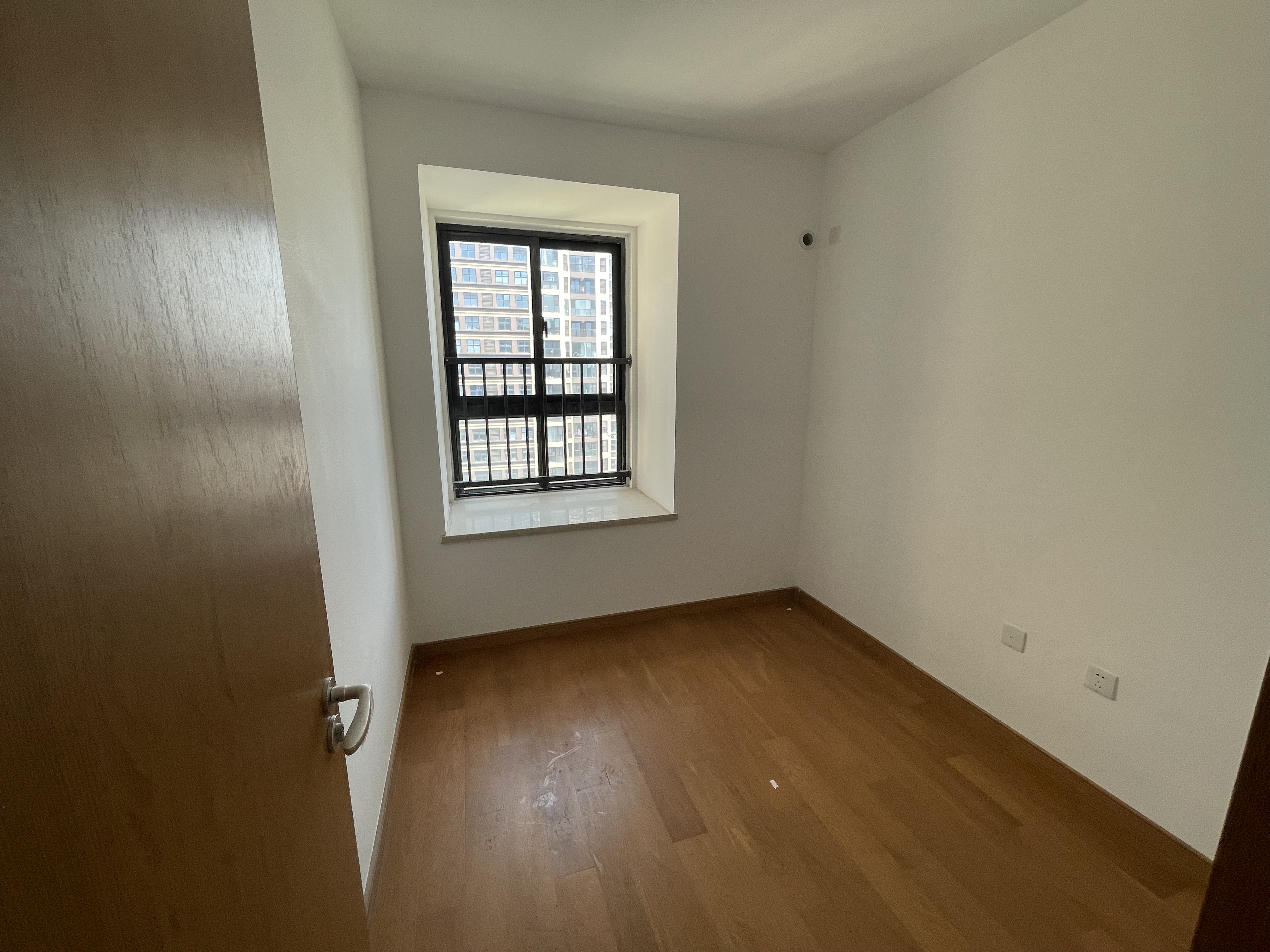 绿地新里城 3室2厅1卫 95.01m&sup2;