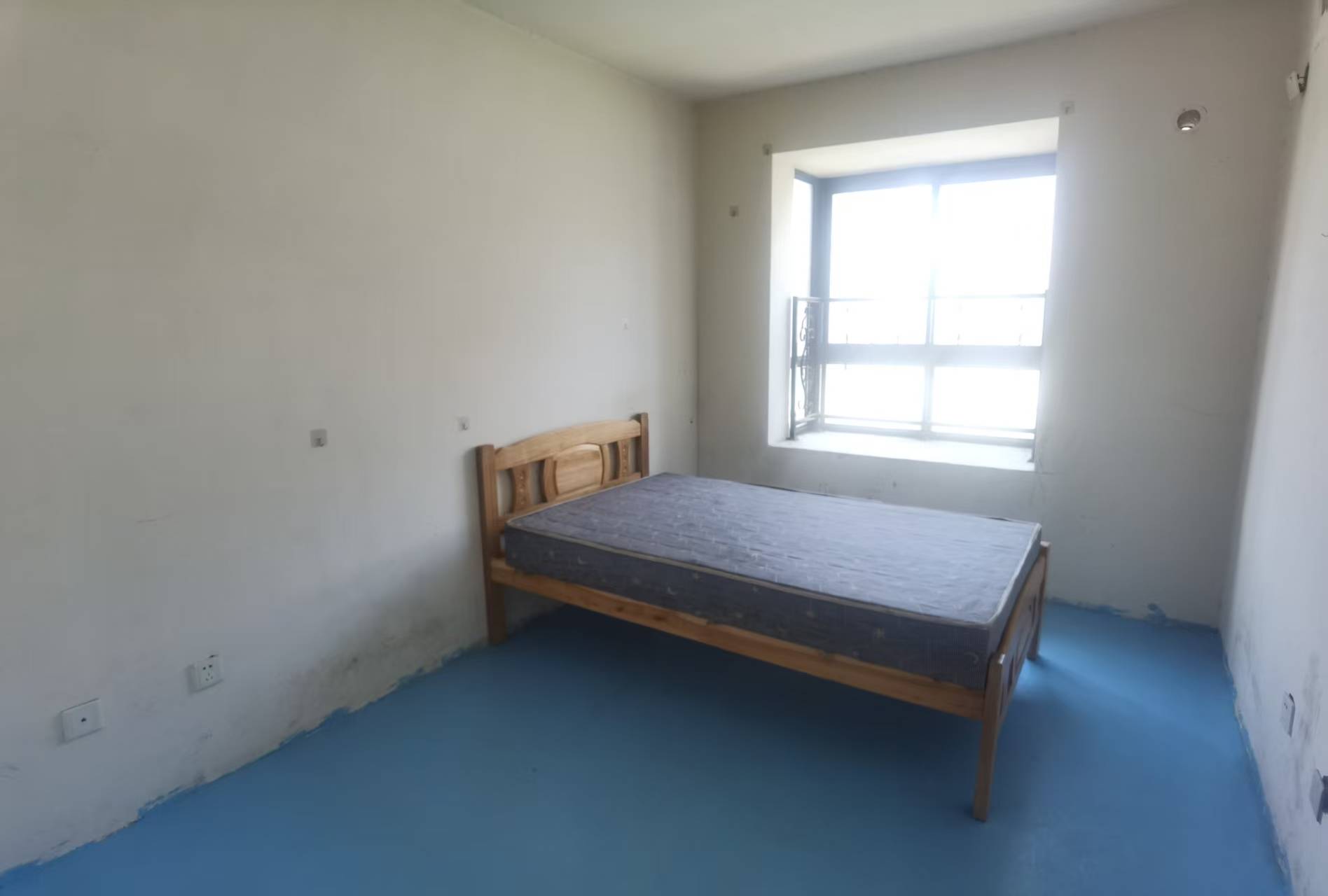 炜赋花苑 2室1厅1卫 91m&sup2;