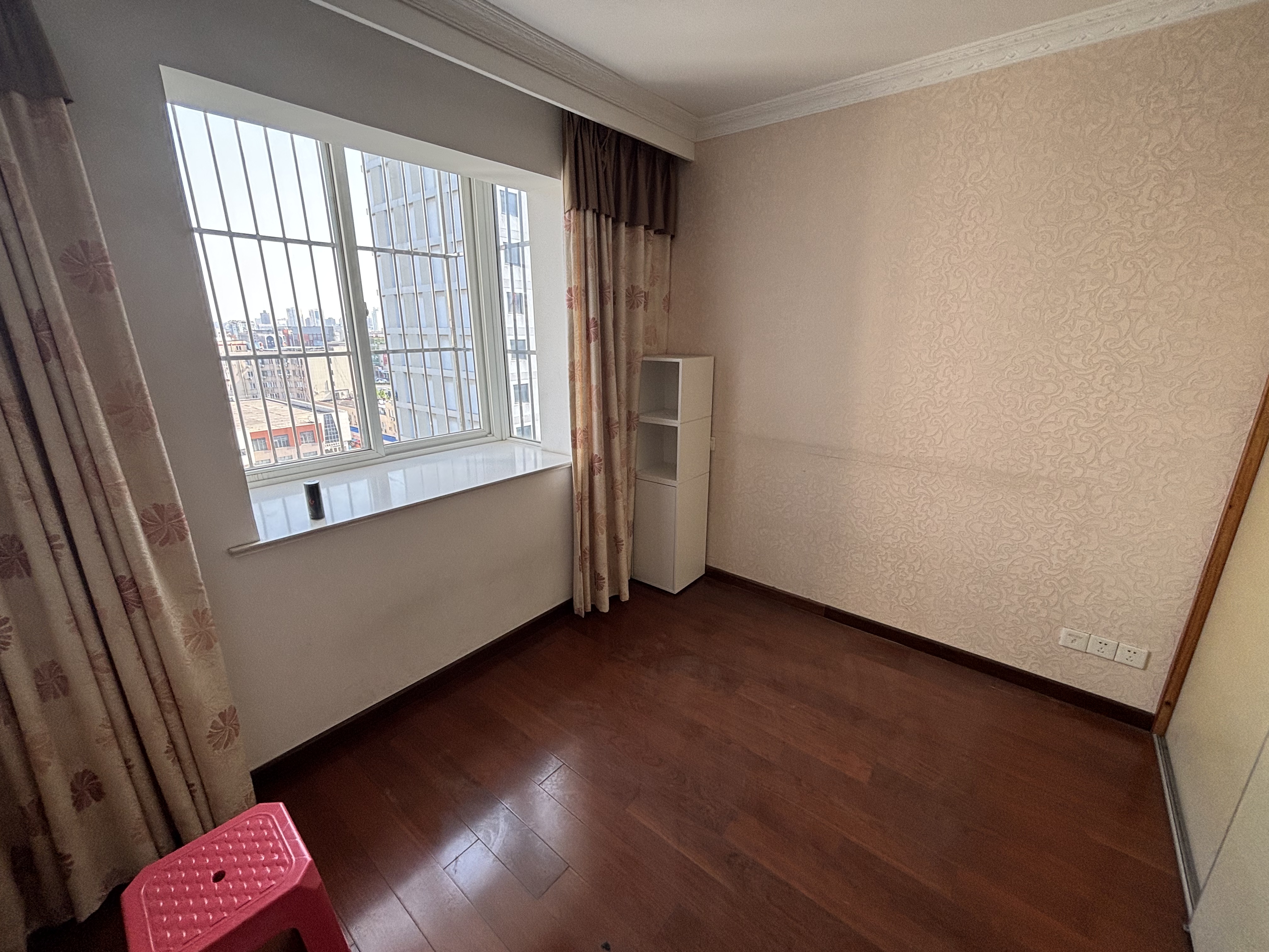 尚德城邦 3室2厅2卫 130.00m&sup2;