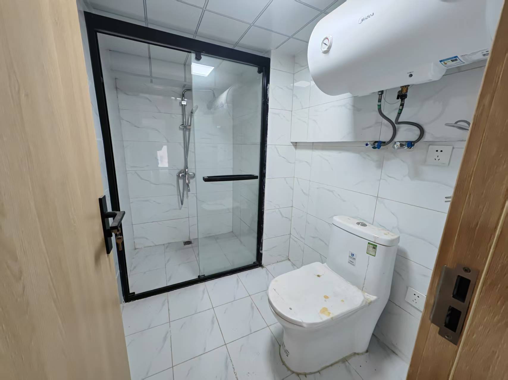 中港银座 2室2厅1卫 48m&sup2;
