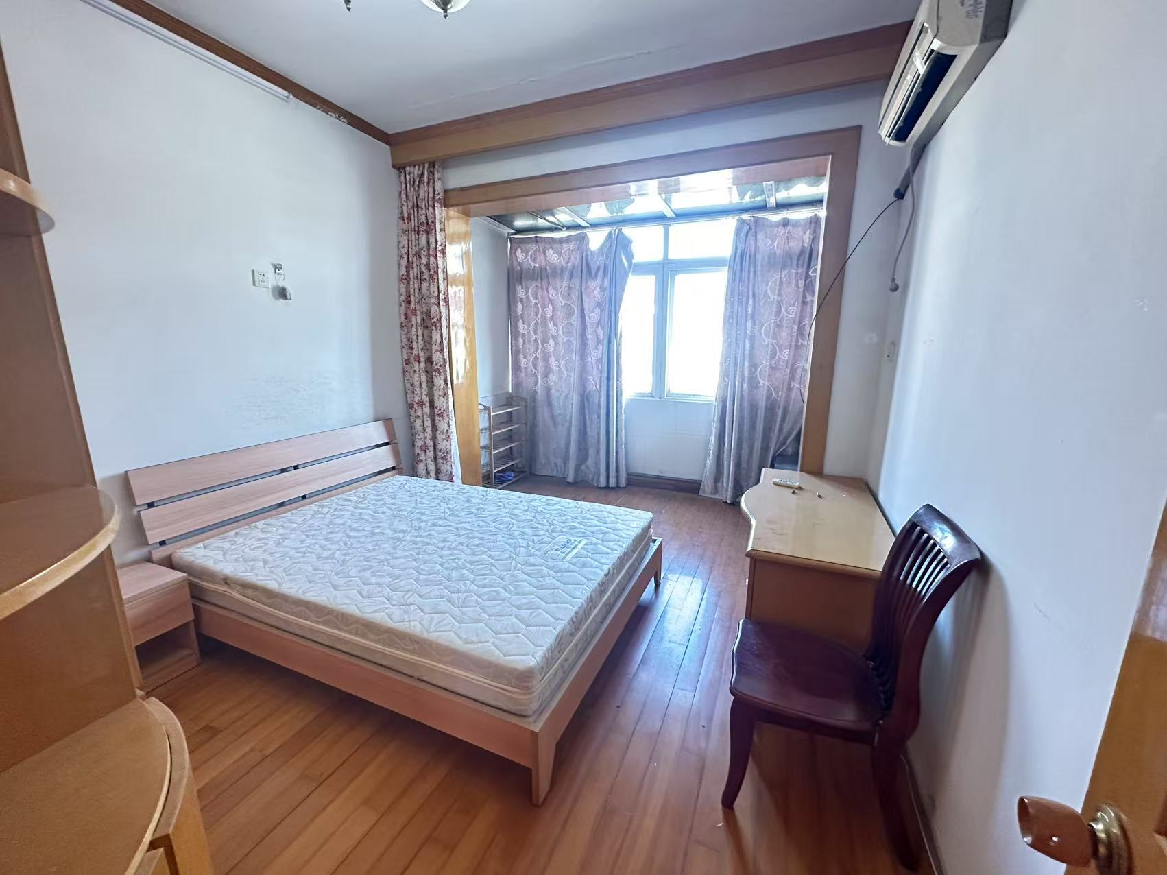 易家桥新村 1室1厅1卫 60.00m&sup2;