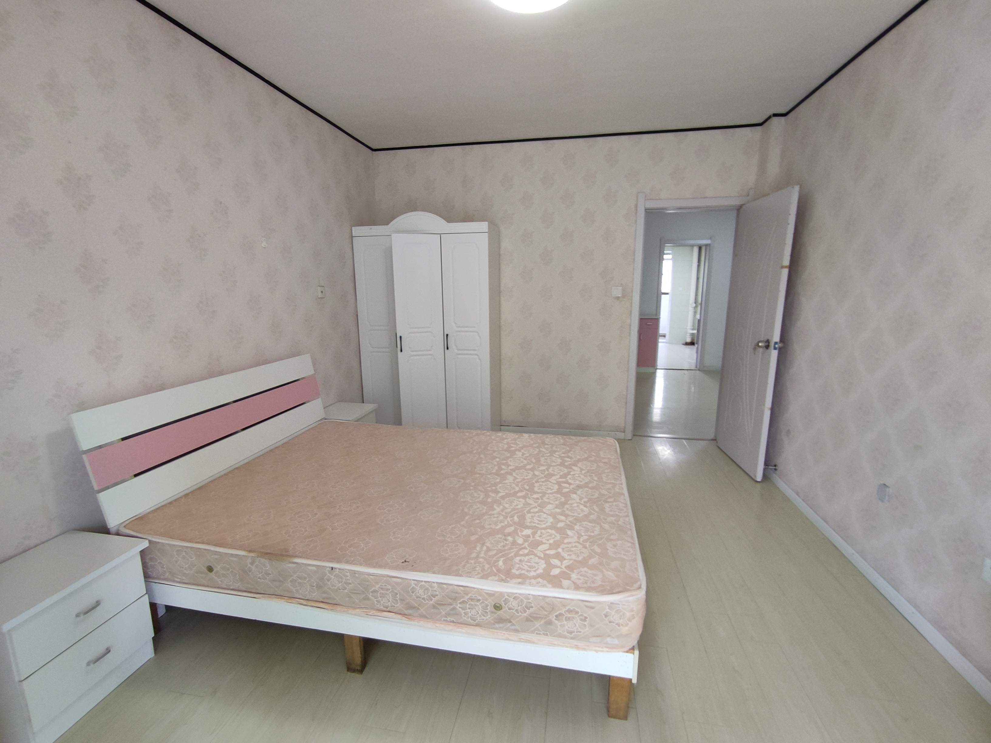 紫东南苑北区 2室1厅1卫 92m&sup2;