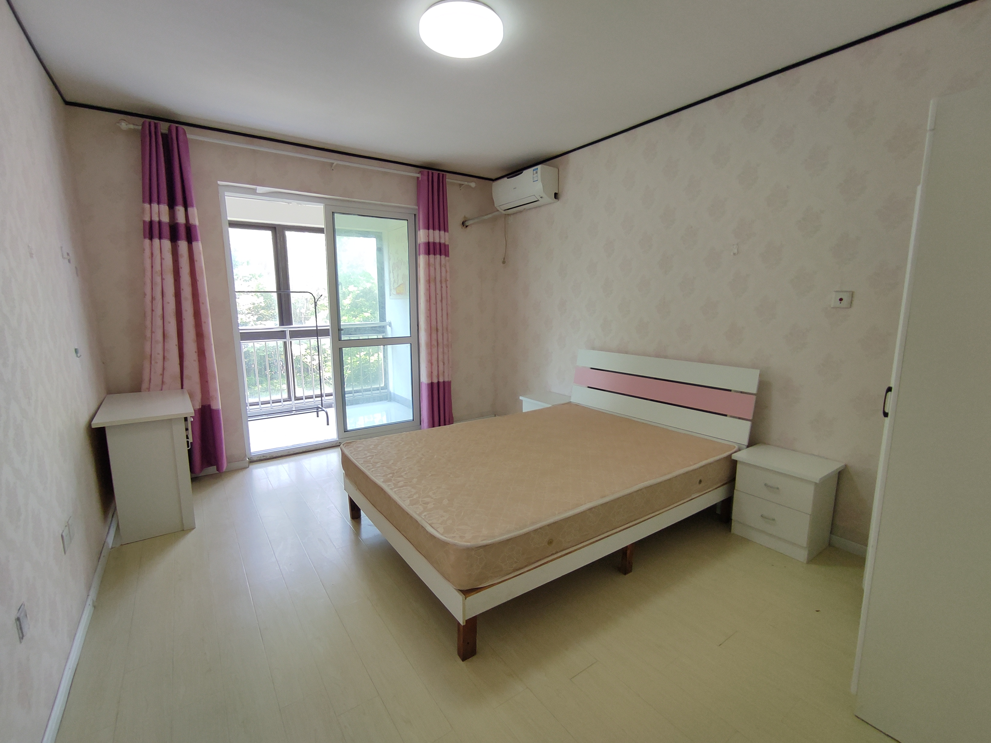 紫东南苑北区 2室1厅1卫 92m&sup2;