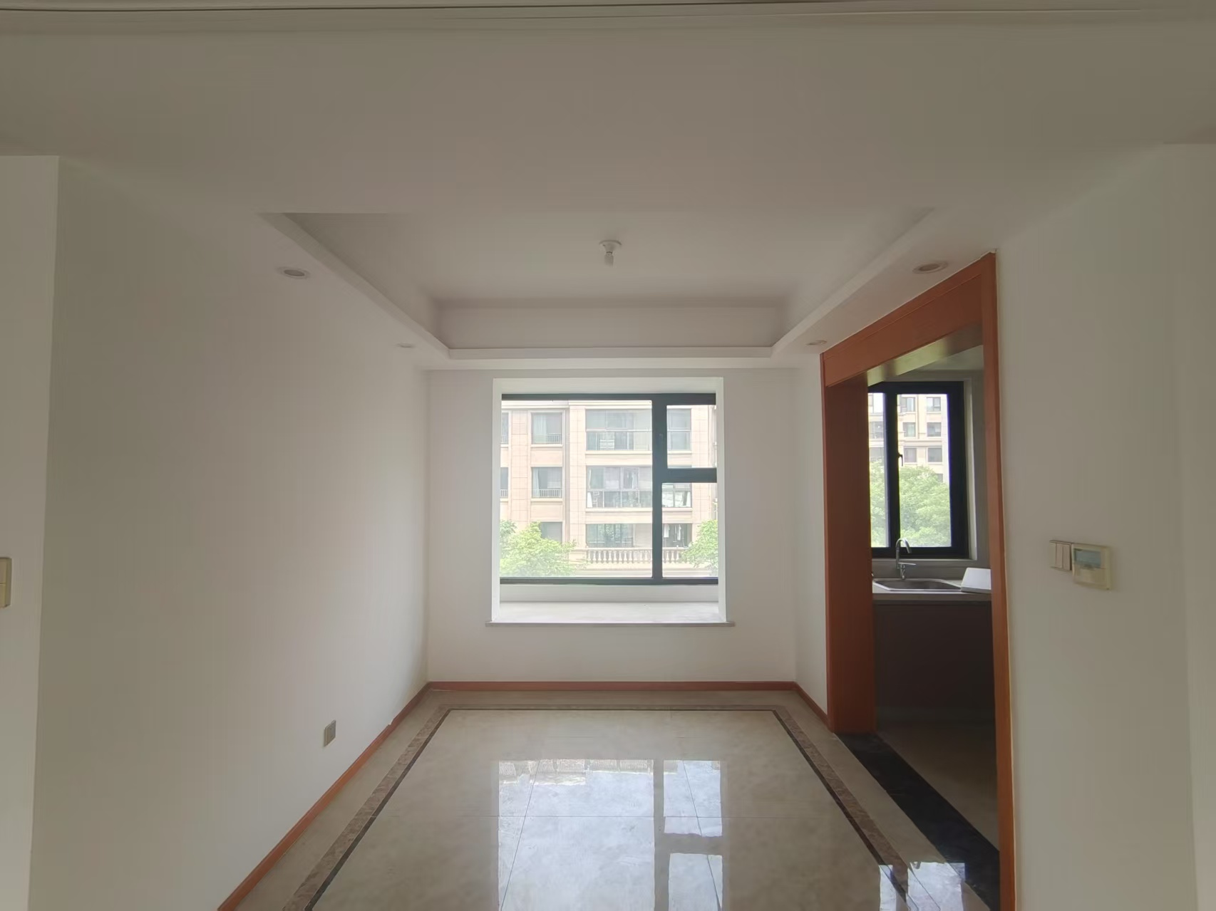 中南熙悦(南通经济技术开发区) 4室2厅2卫 122m&sup2;