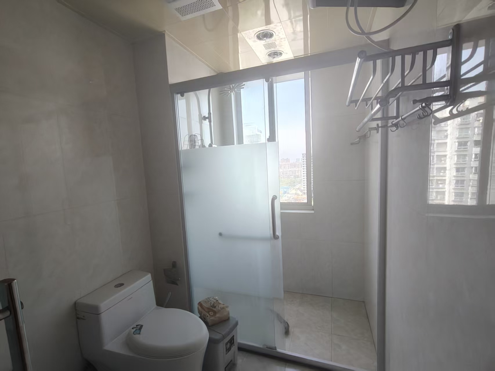 首府名邸 4室3厅2卫 181m&sup2;