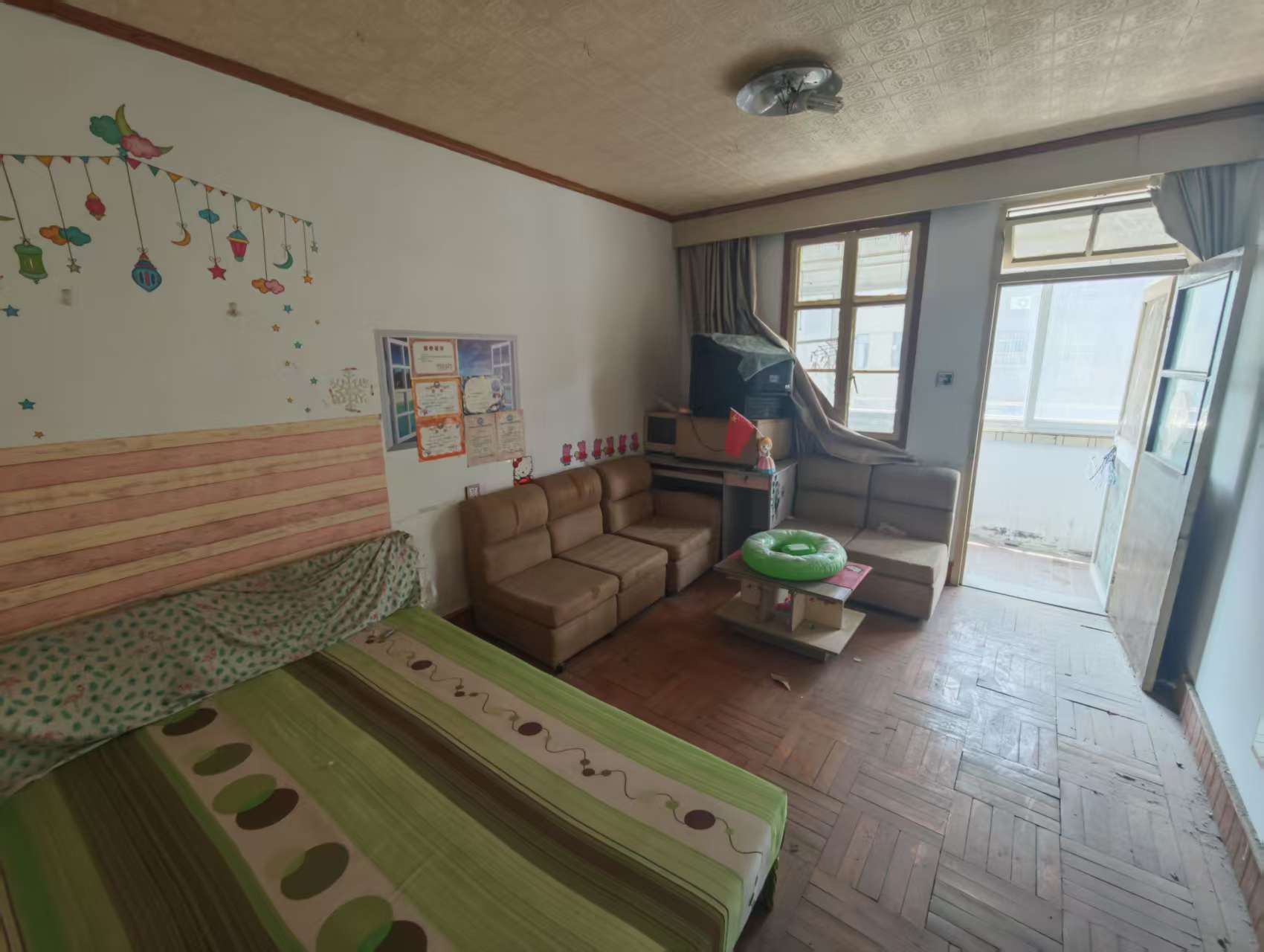 易家桥新村 2室1厅1卫 70m&sup2;