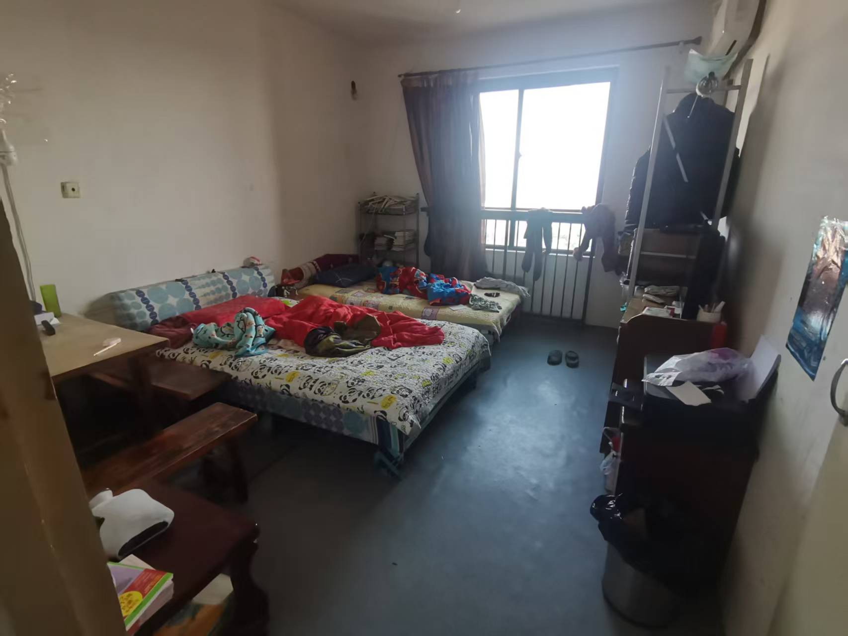 星月花园 5室2厅1卫 200m&sup2;