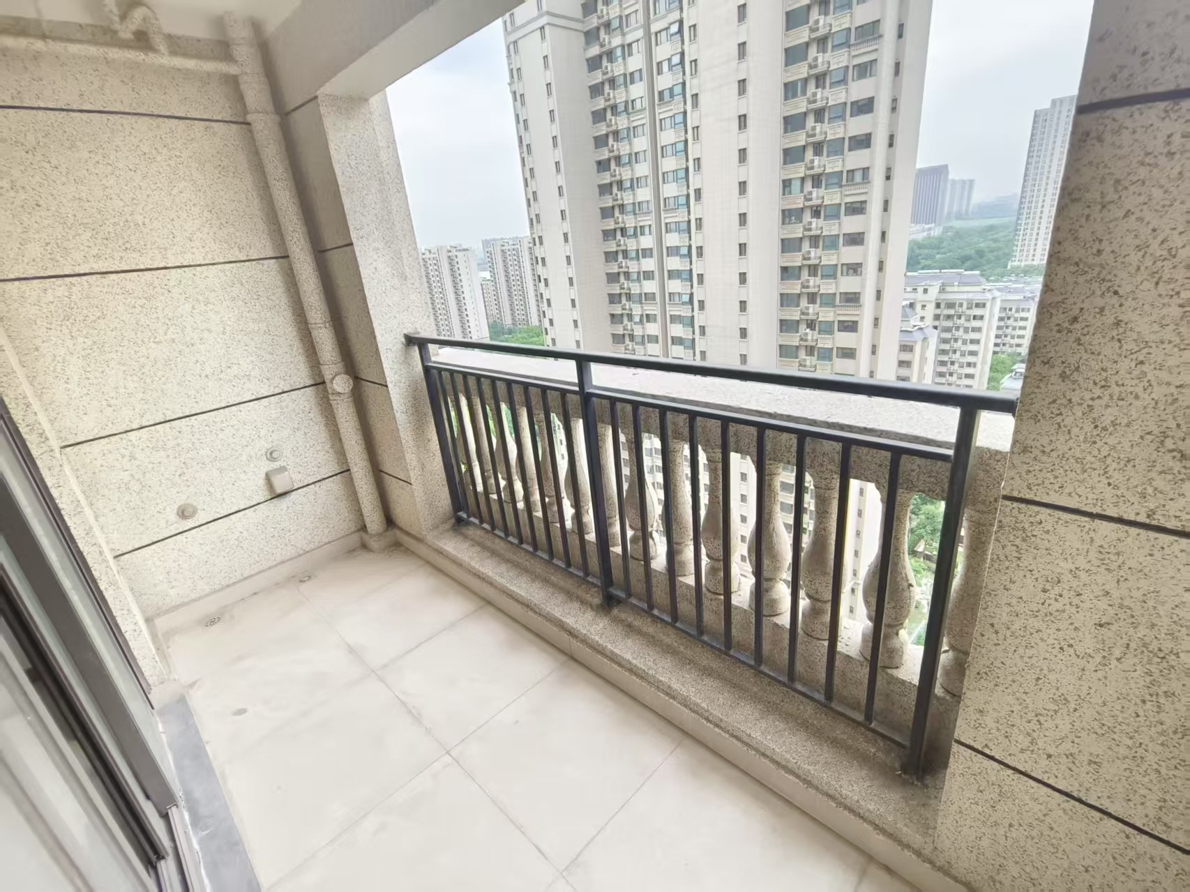 中南熙悦(南通经济技术开发区) 3室2厅2卫 117m&sup2;