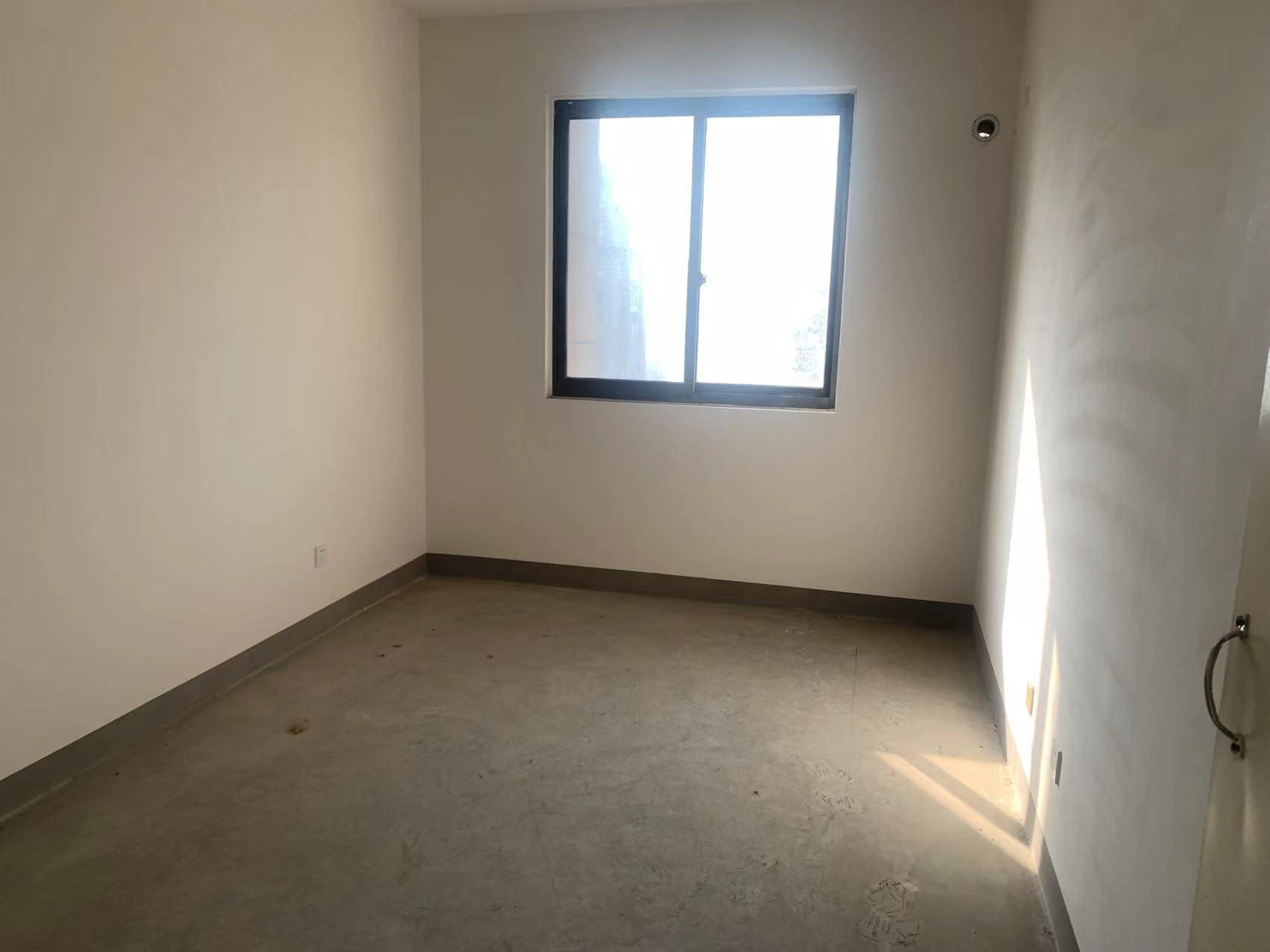 兴石花园 2室1厅1卫 90m&sup2;