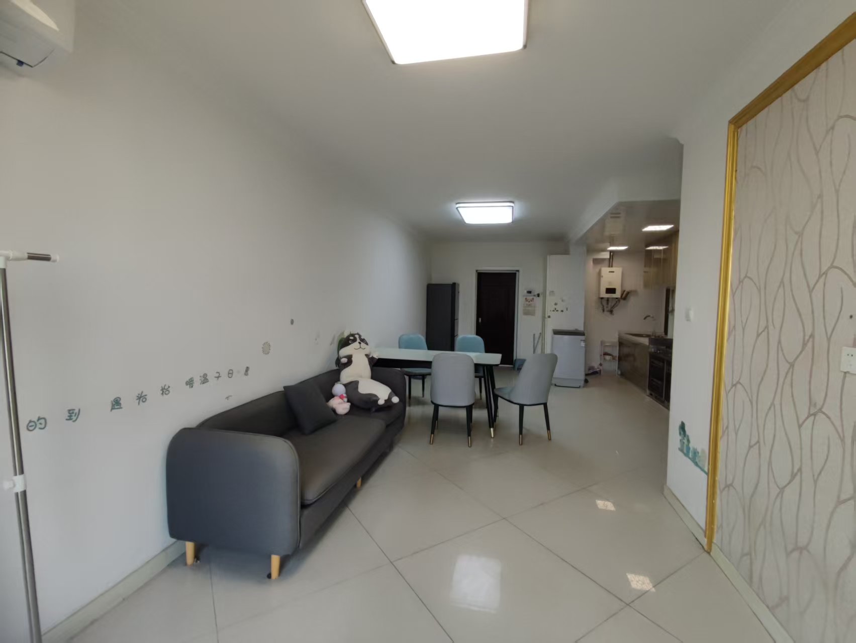 万达华府 2室1厅1卫 90m&sup2;