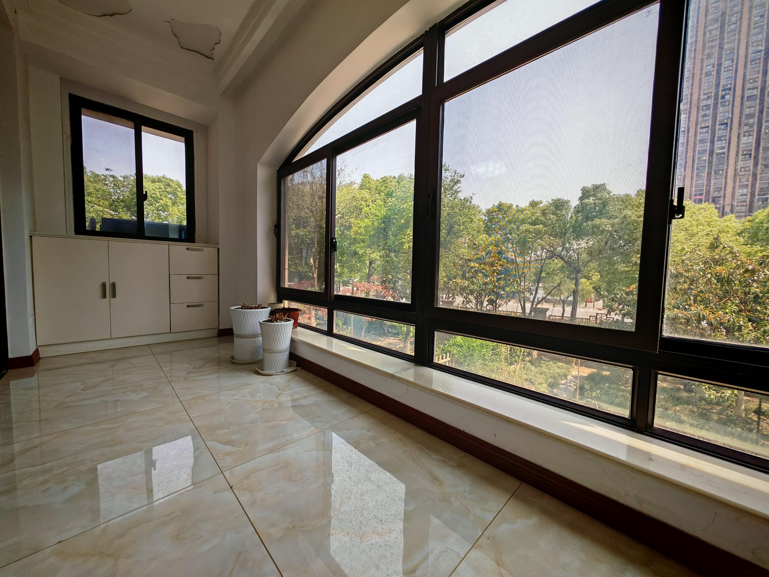 五洲御锦城 3室2厅1卫 93.00m&sup2;