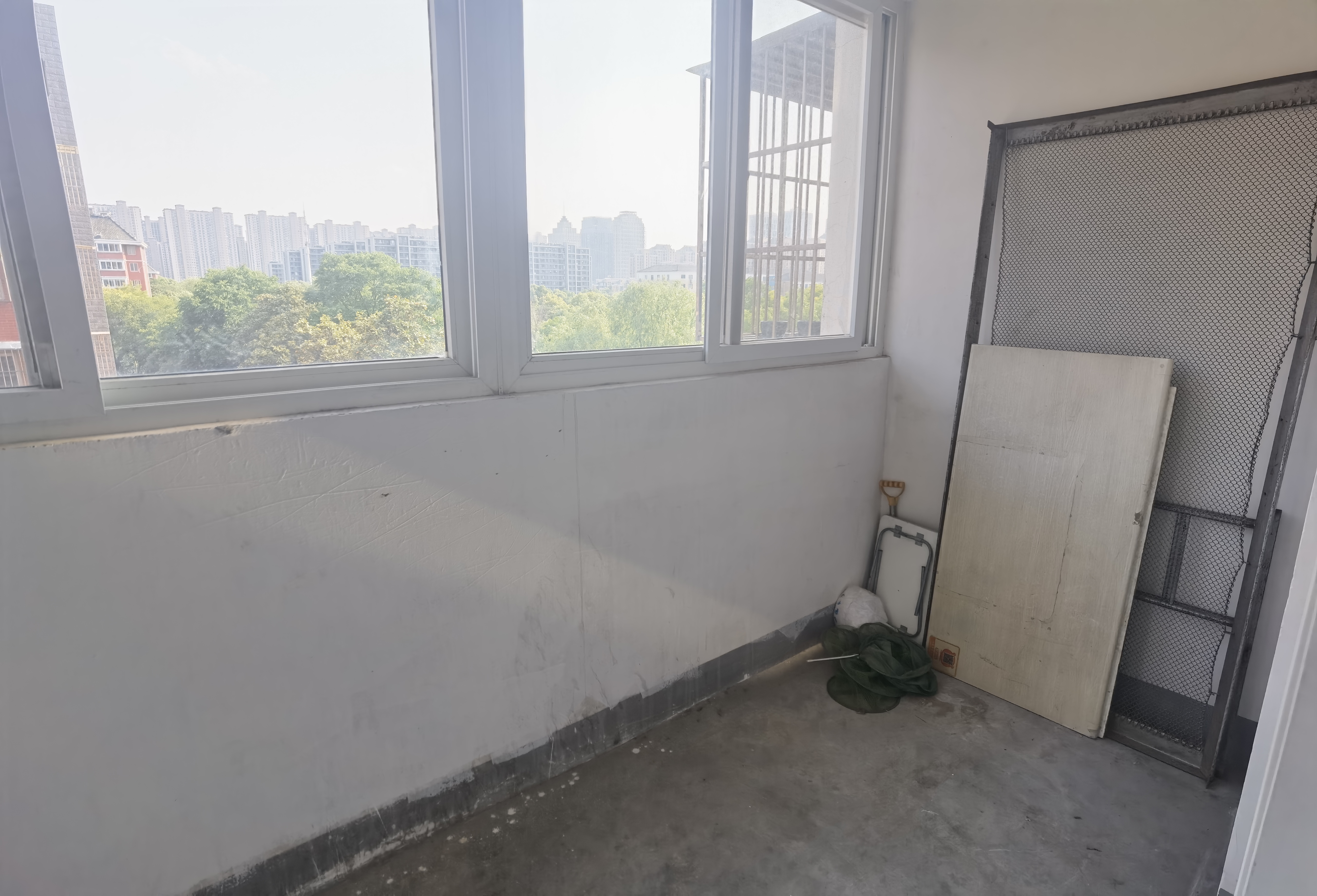 秦灶新村北区 2室1厅1卫 90m&sup2;